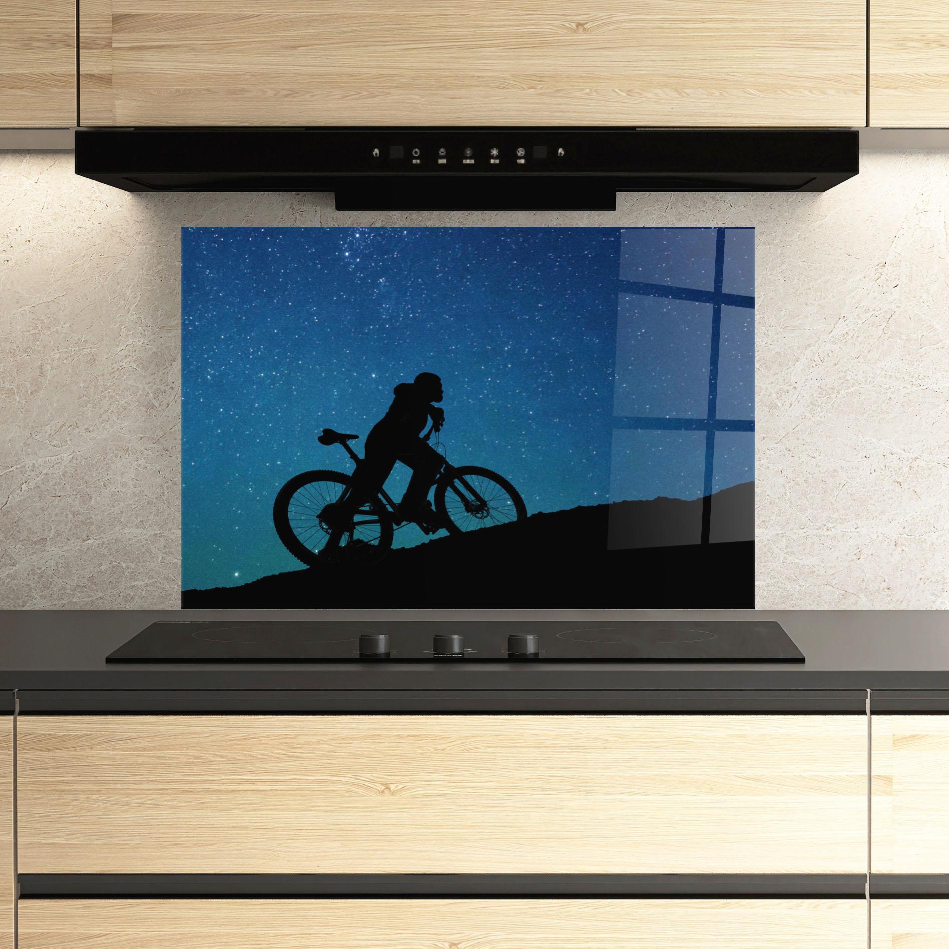 Panou Sticla Bucatarie Bike Blast mockup 3