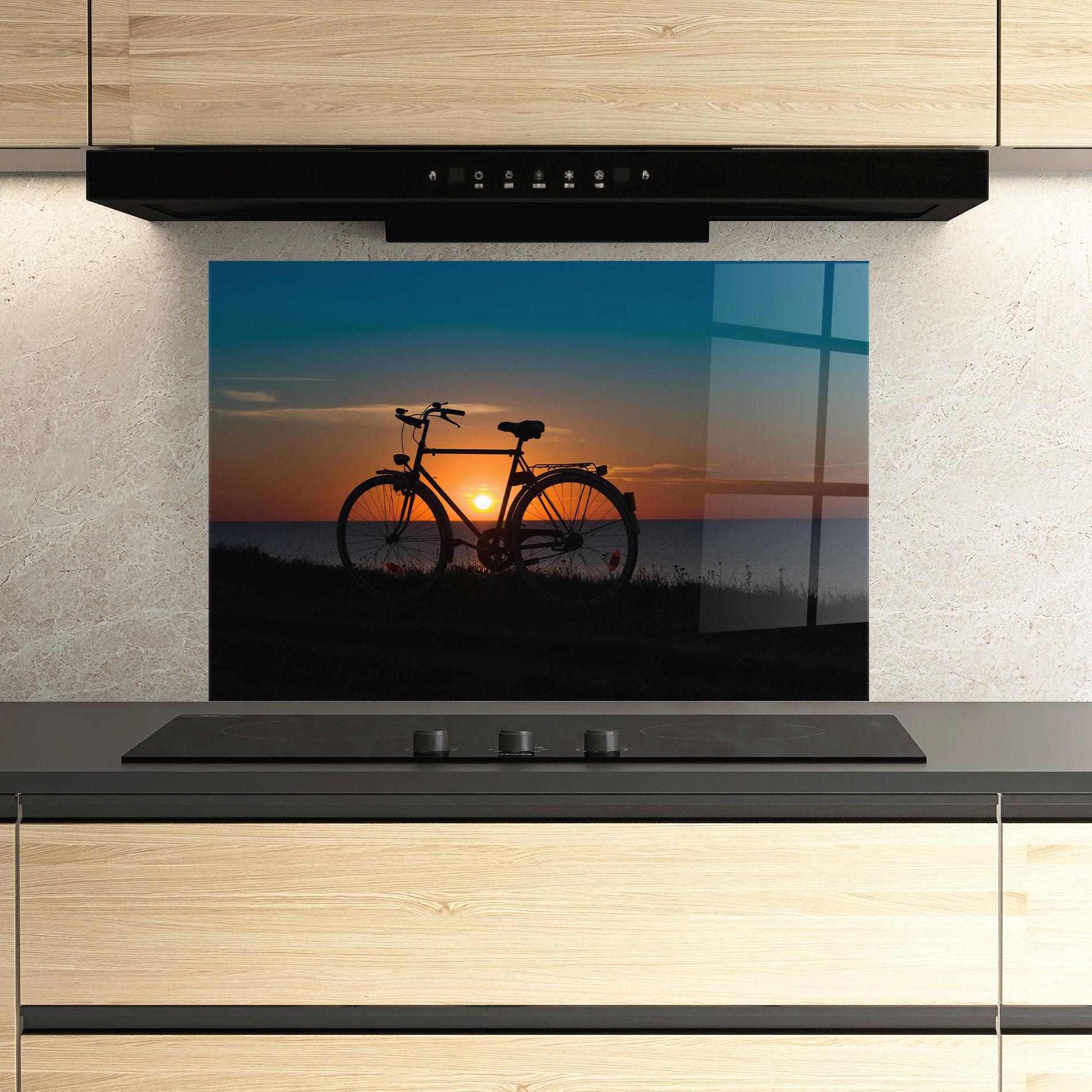 Panou Sticla Bucatarie Bike Silhouette mockup 3