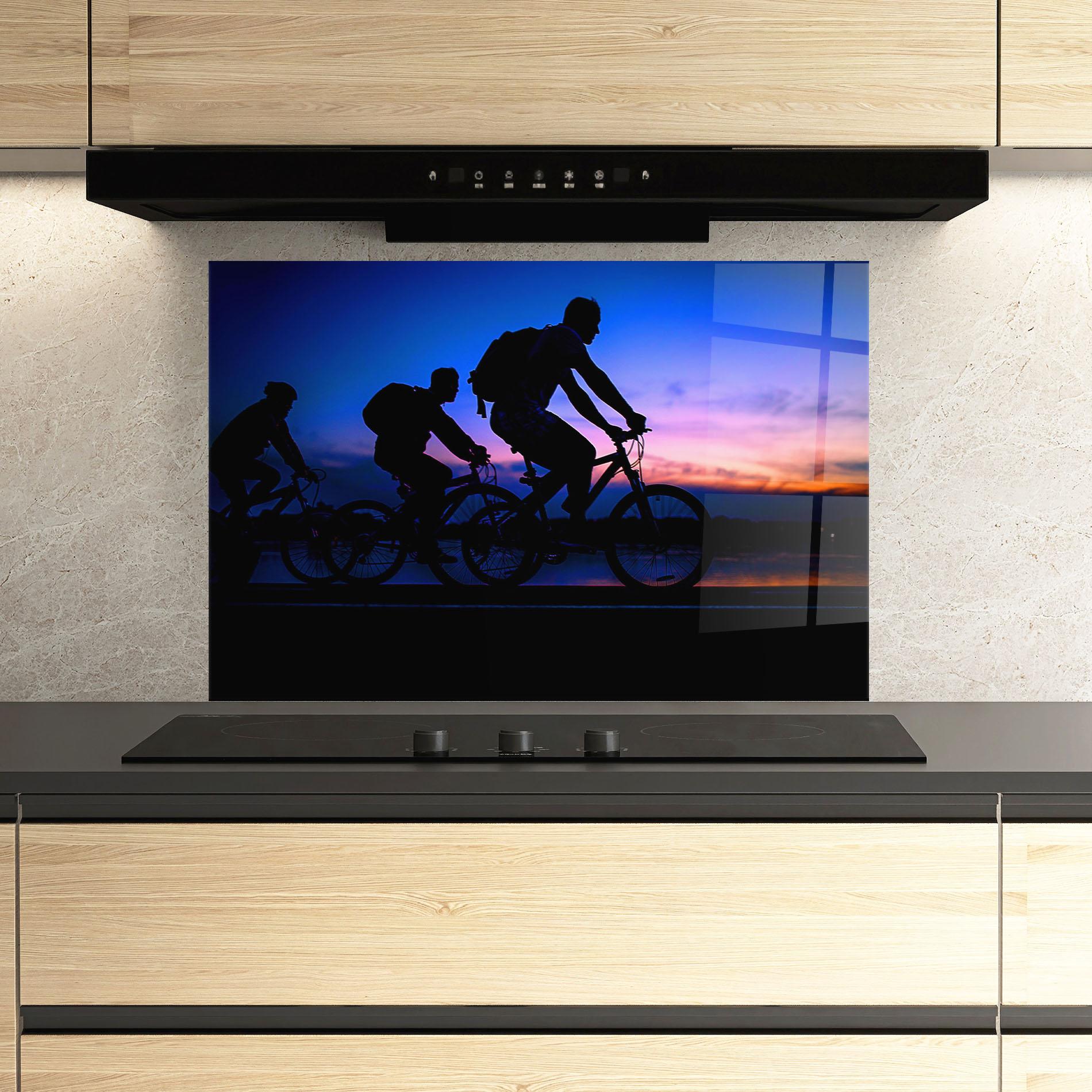 Panou Sticla Bucatarie Dark Blue Sky Shilouette mockup 3