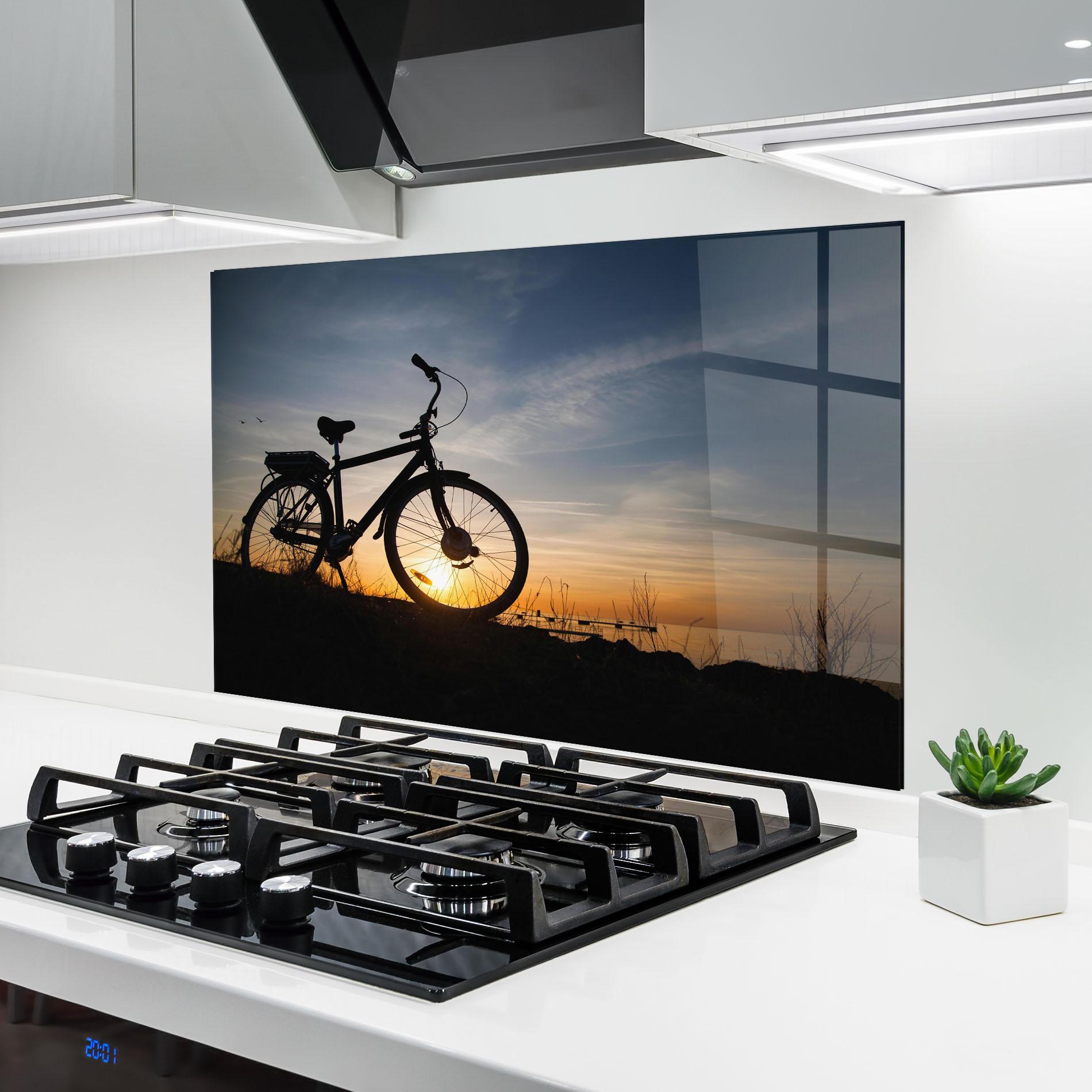 Panou Sticla Bucatarie Blue Sky Bike mockup 6