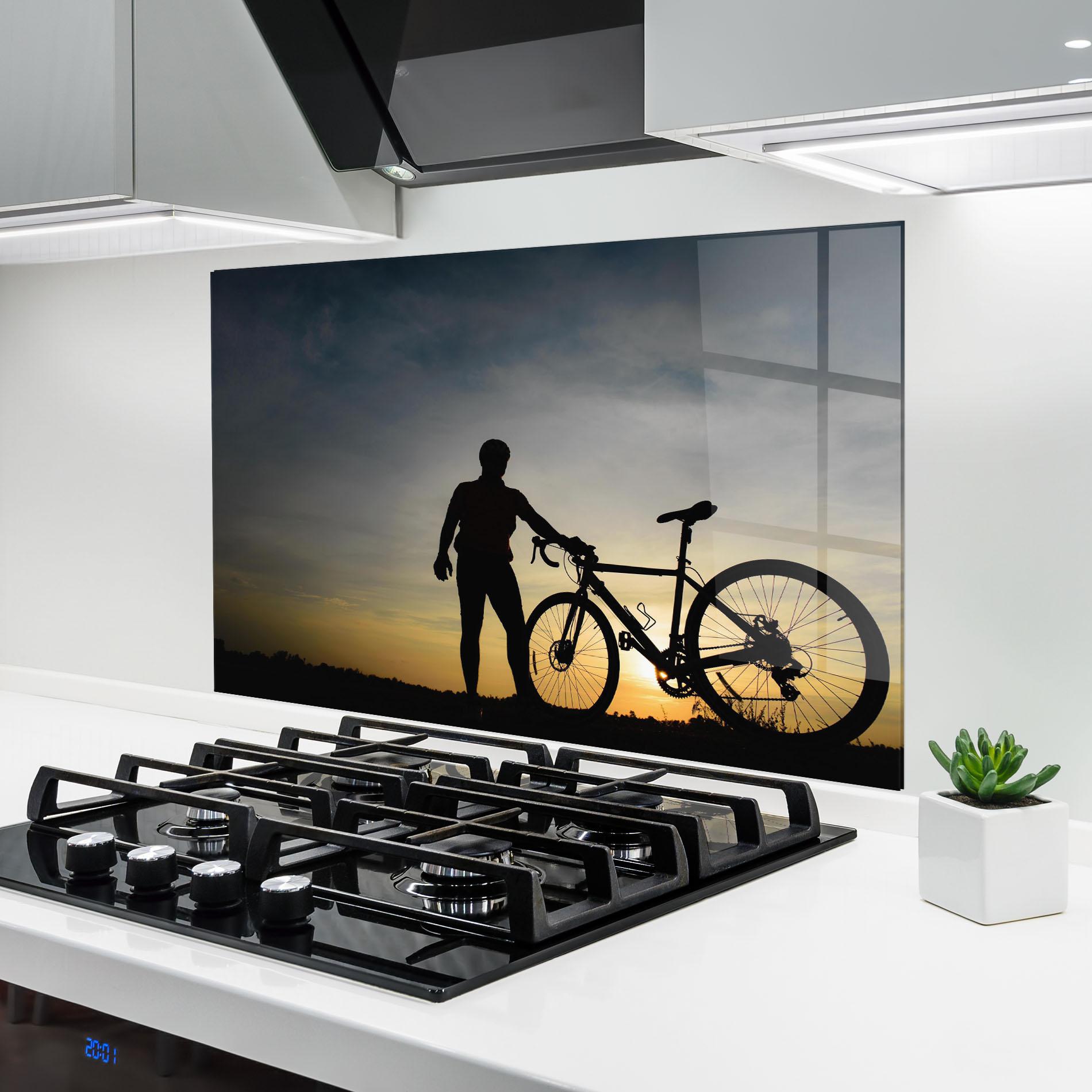 Panou Sticla Bucatarie Holding Bike Shilouette mockup 6