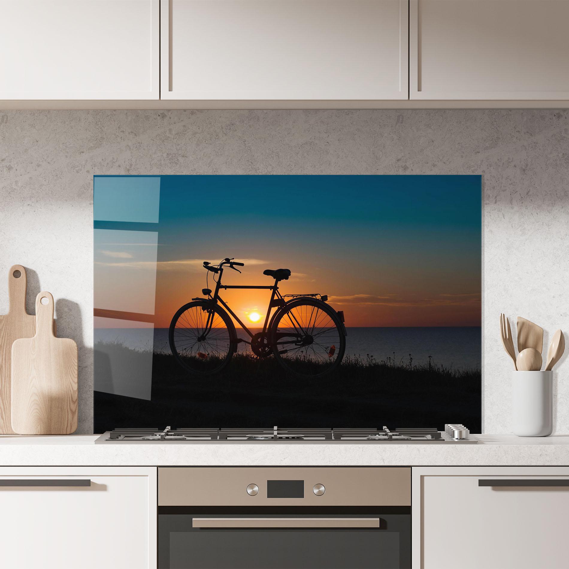 Panou Sticla Bucatarie Bike Silhouette mockup 7