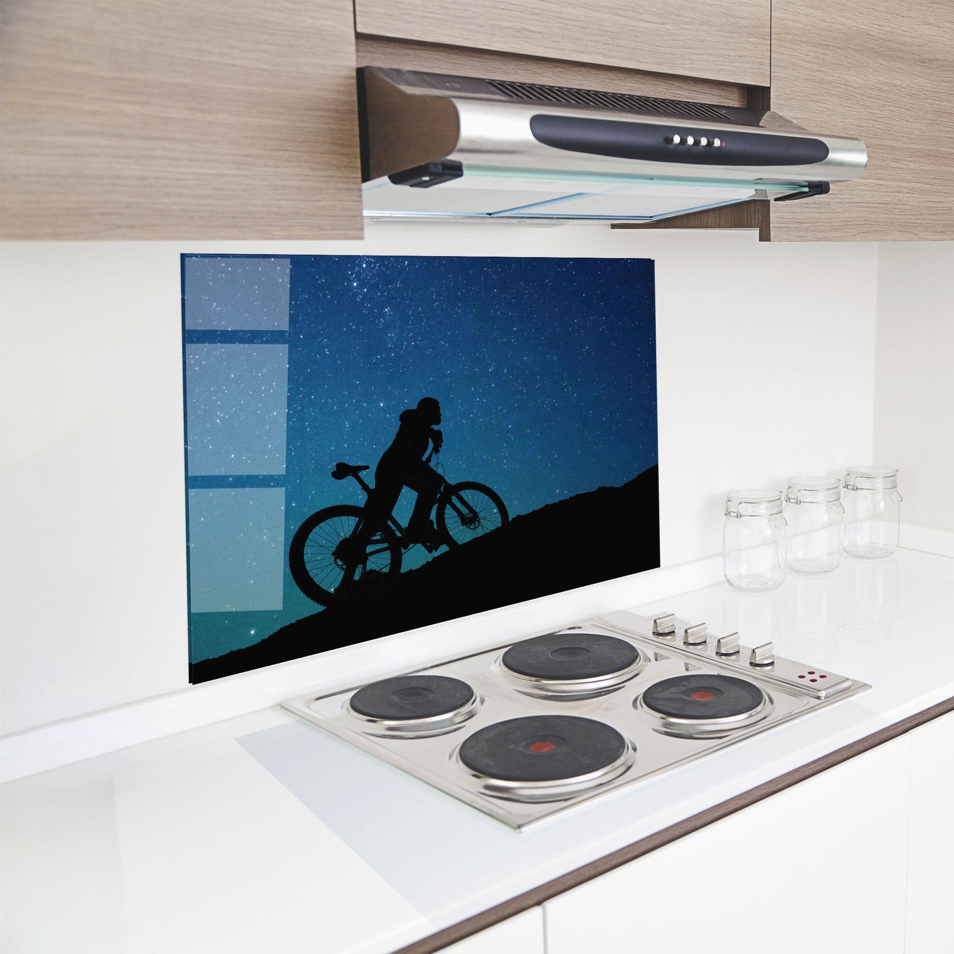 Panou Sticla Bucatarie Bike Blast mockup 8