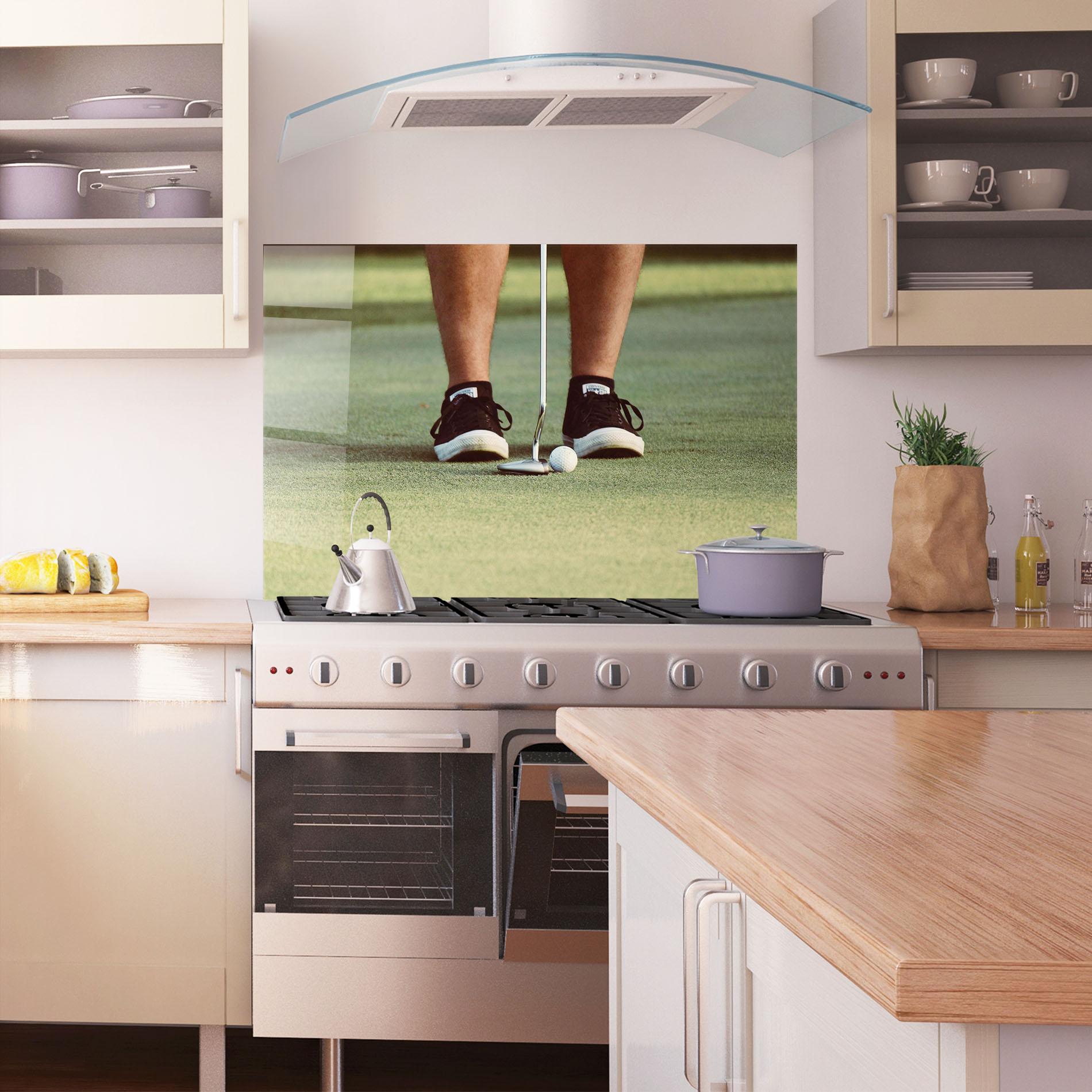 Panou Sticla Bucatarie Converse Golf Ball mockup 1