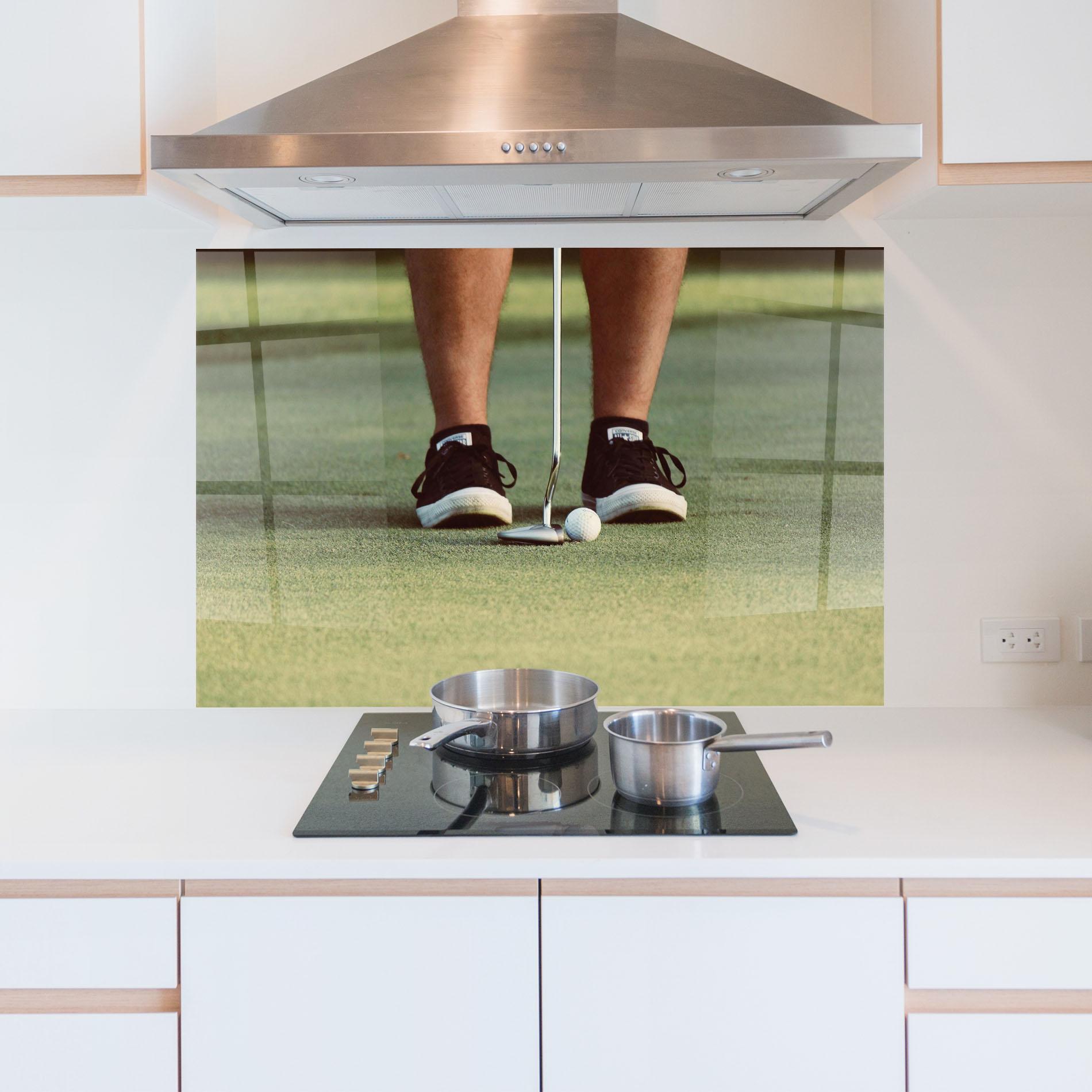 Panou Sticla Bucatarie Converse Golf Ball mockup 5