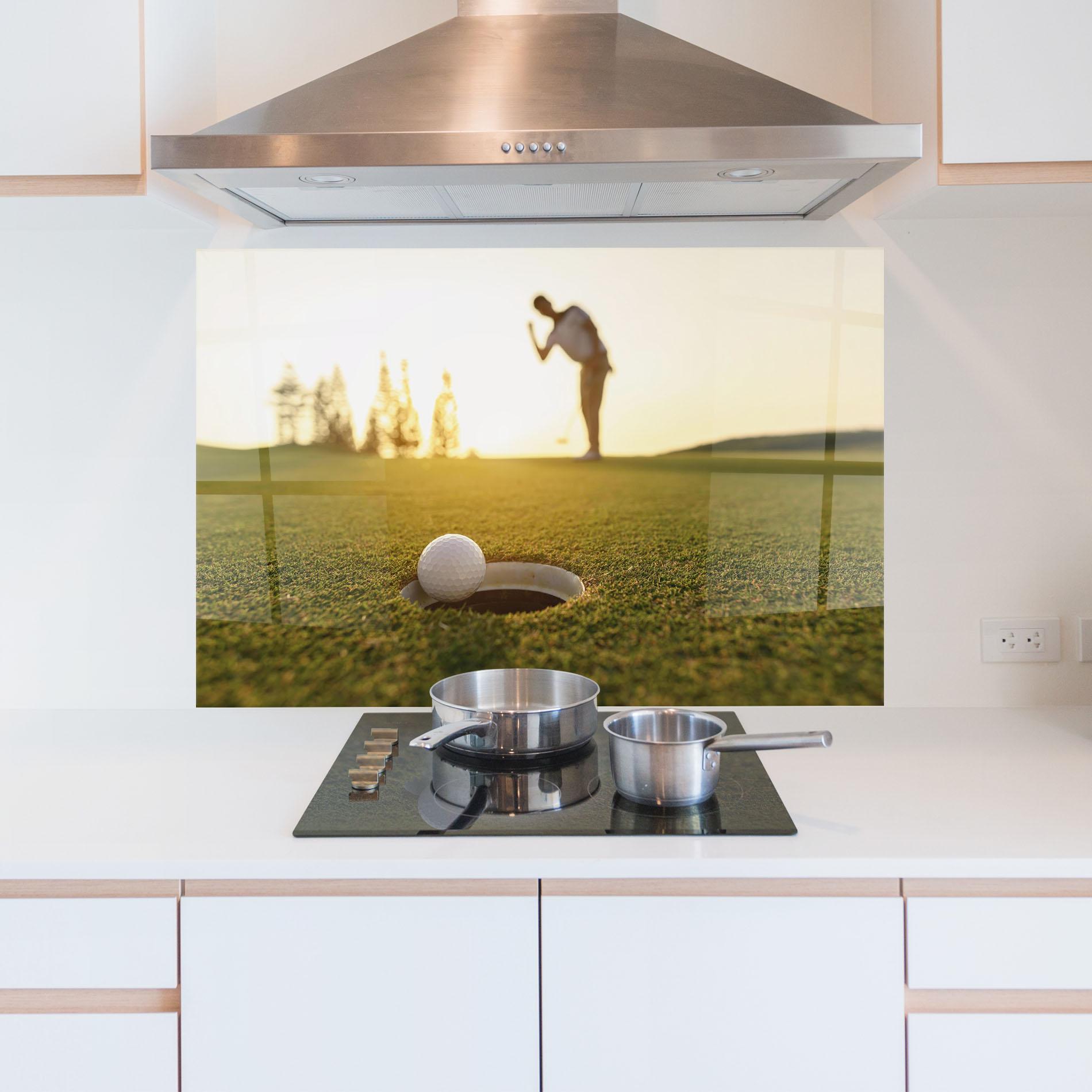 Panou Sticla Bucatarie Golfer Concept mockup 5