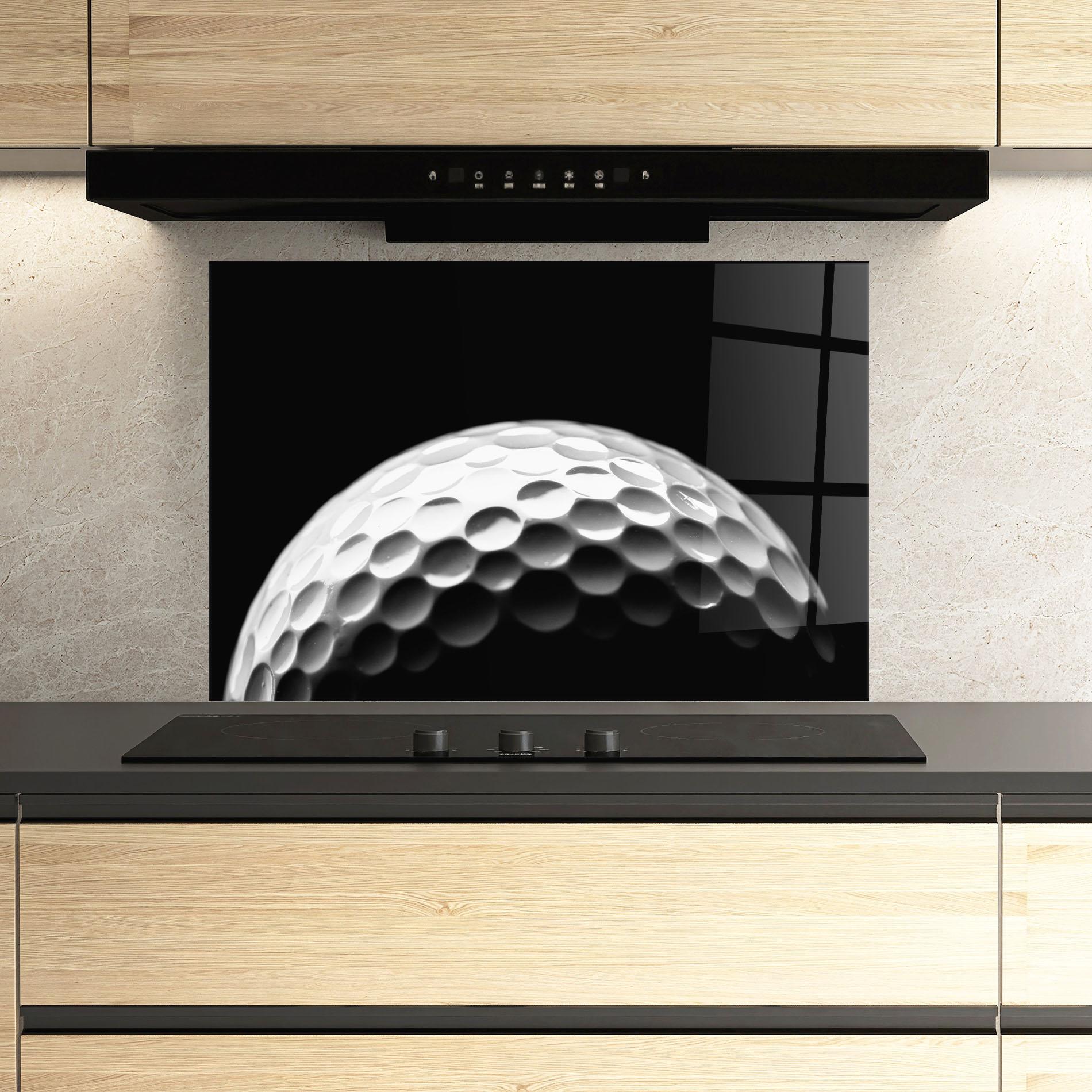 Panou Sticla Bucatarie Golf Ball Close Up mockup 3