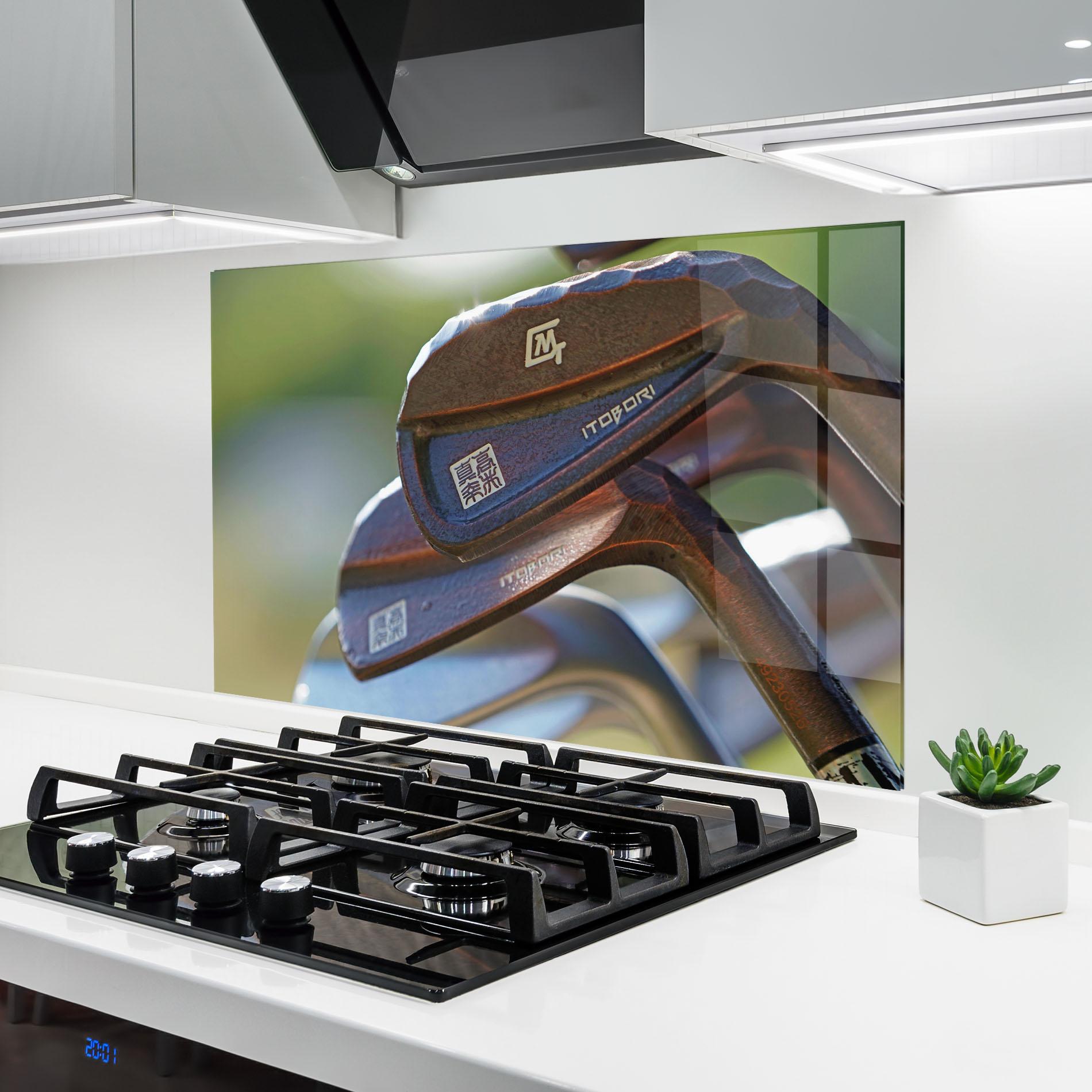 Panou Sticla Bucatarie Golf Club Close Up mockup 6