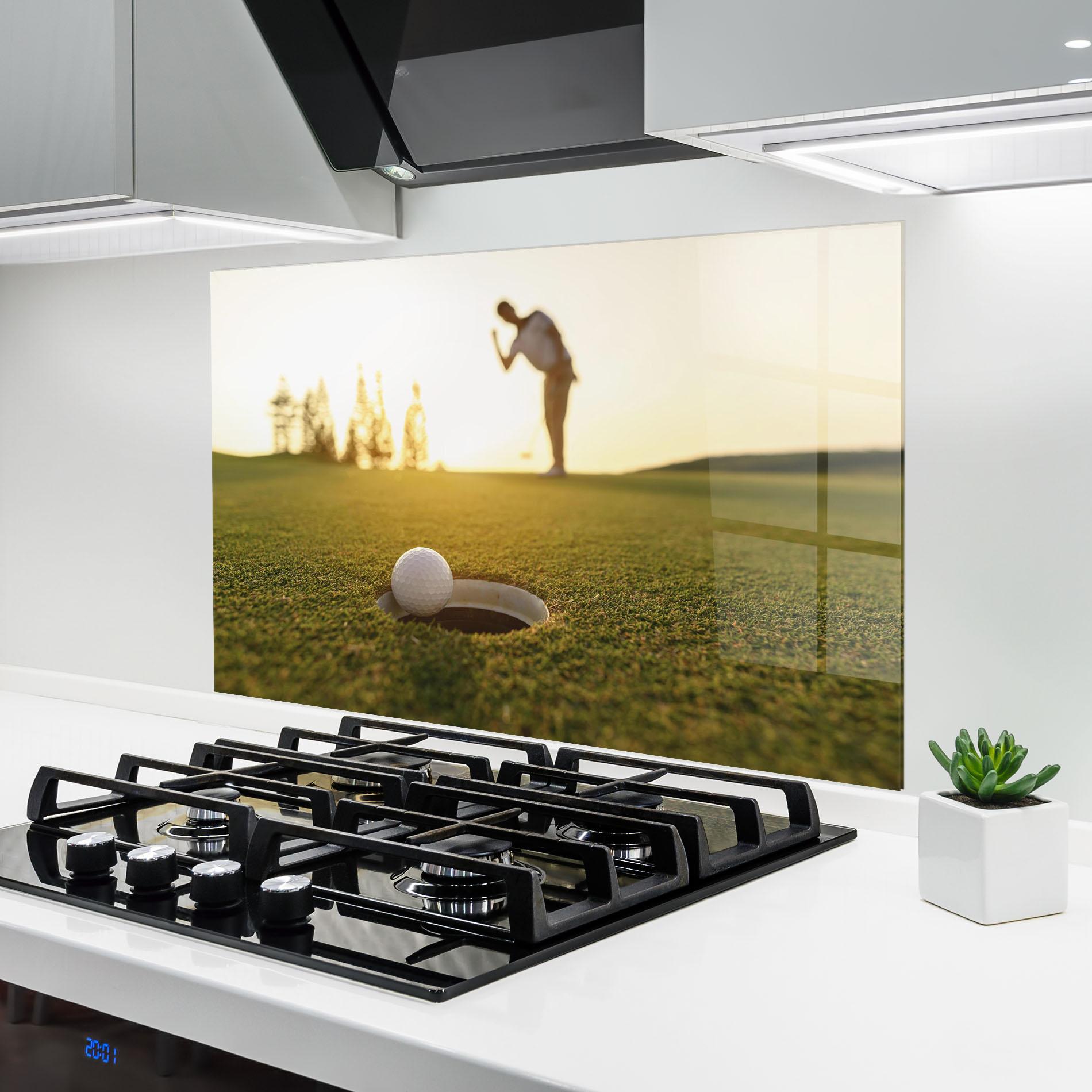 Panou Sticla Bucatarie Golfer Concept mockup 6