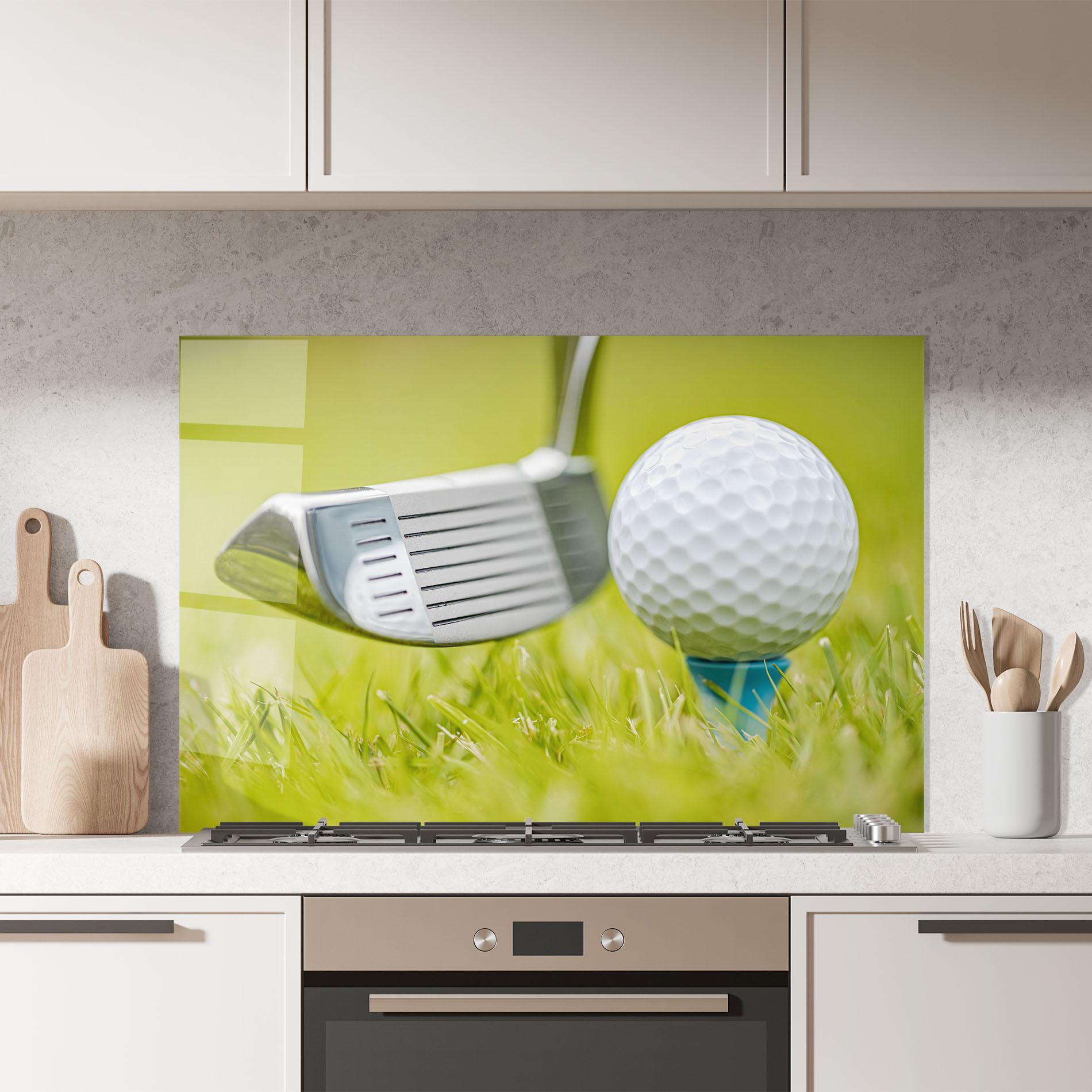 Panou Sticla Bucatarie Golf Ball Grass mockup 7