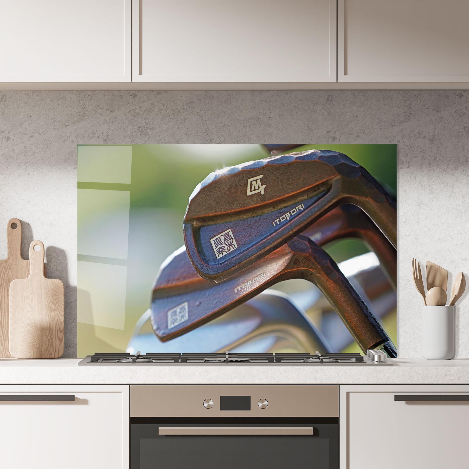 Panou Sticla Bucatarie Golf Club Close Up mockup 7