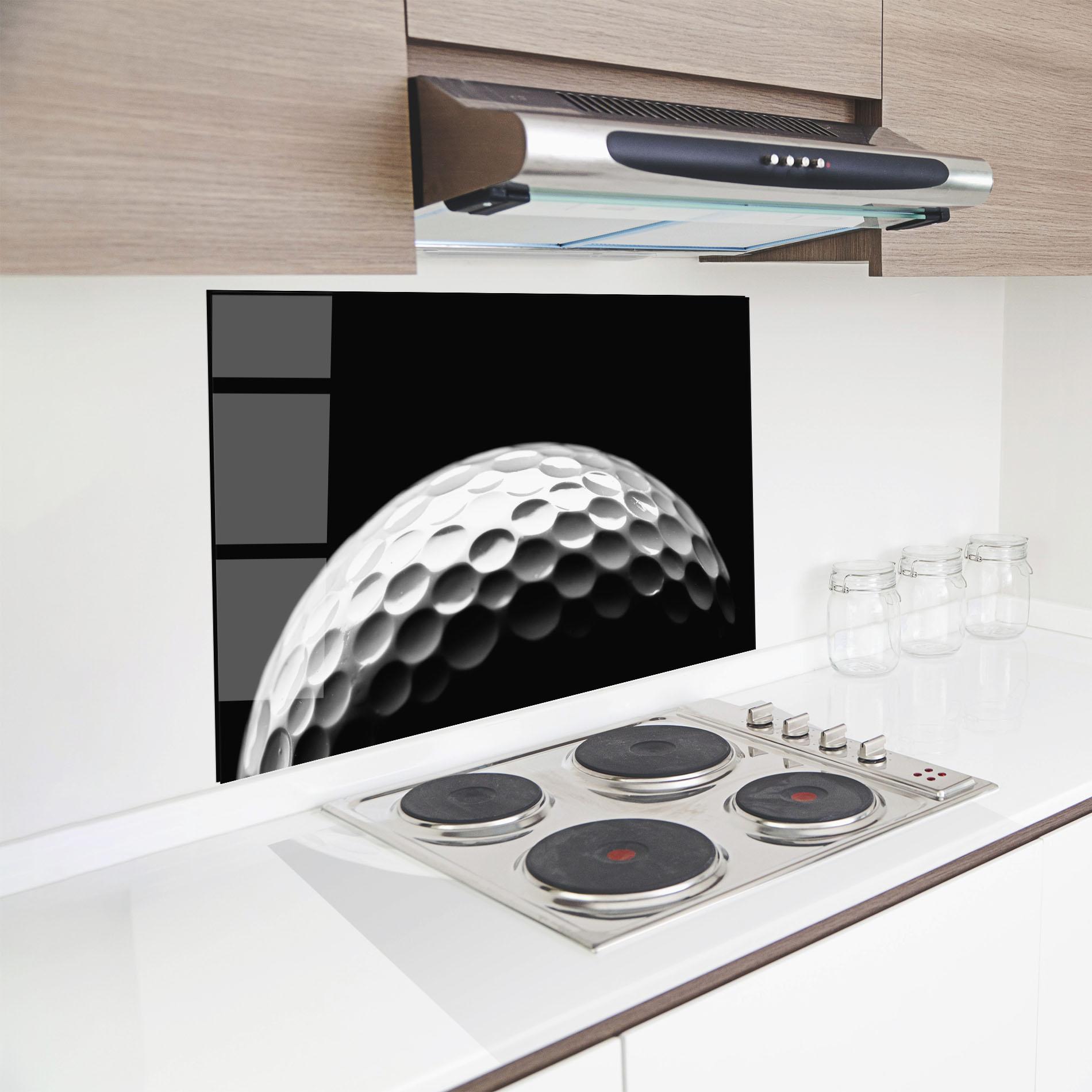 Panou Sticla Bucatarie Golf Ball Close Up mockup 8
