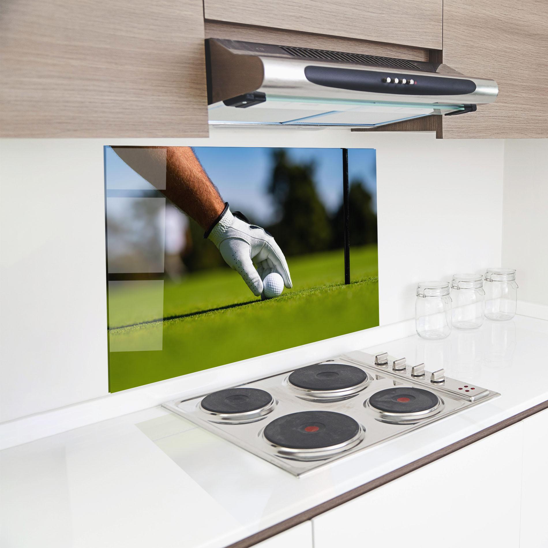 Panou Sticla Bucatarie Golfer Man mockup 8