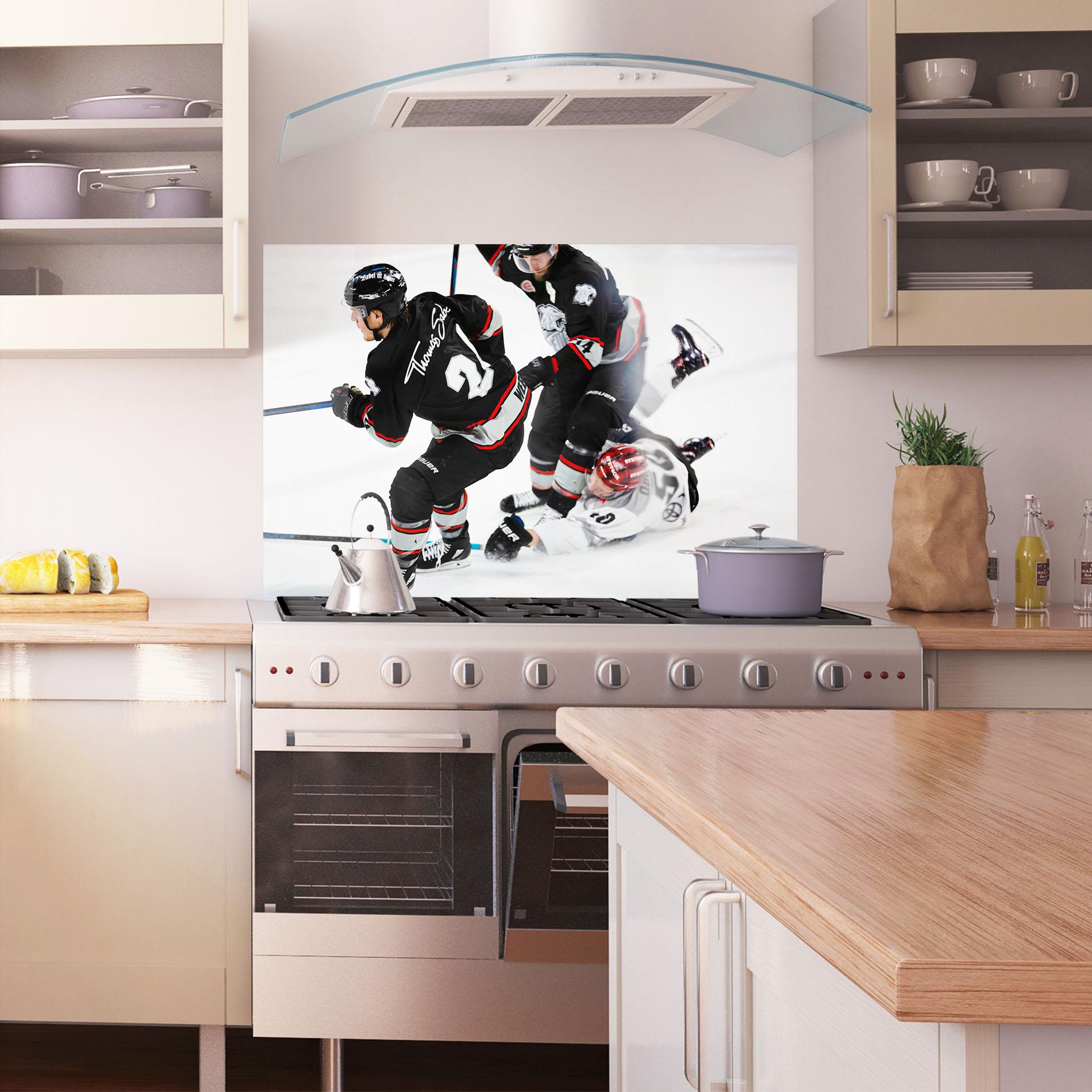 Panou Sticla Bucatarie Breakaway Boss mockup 1