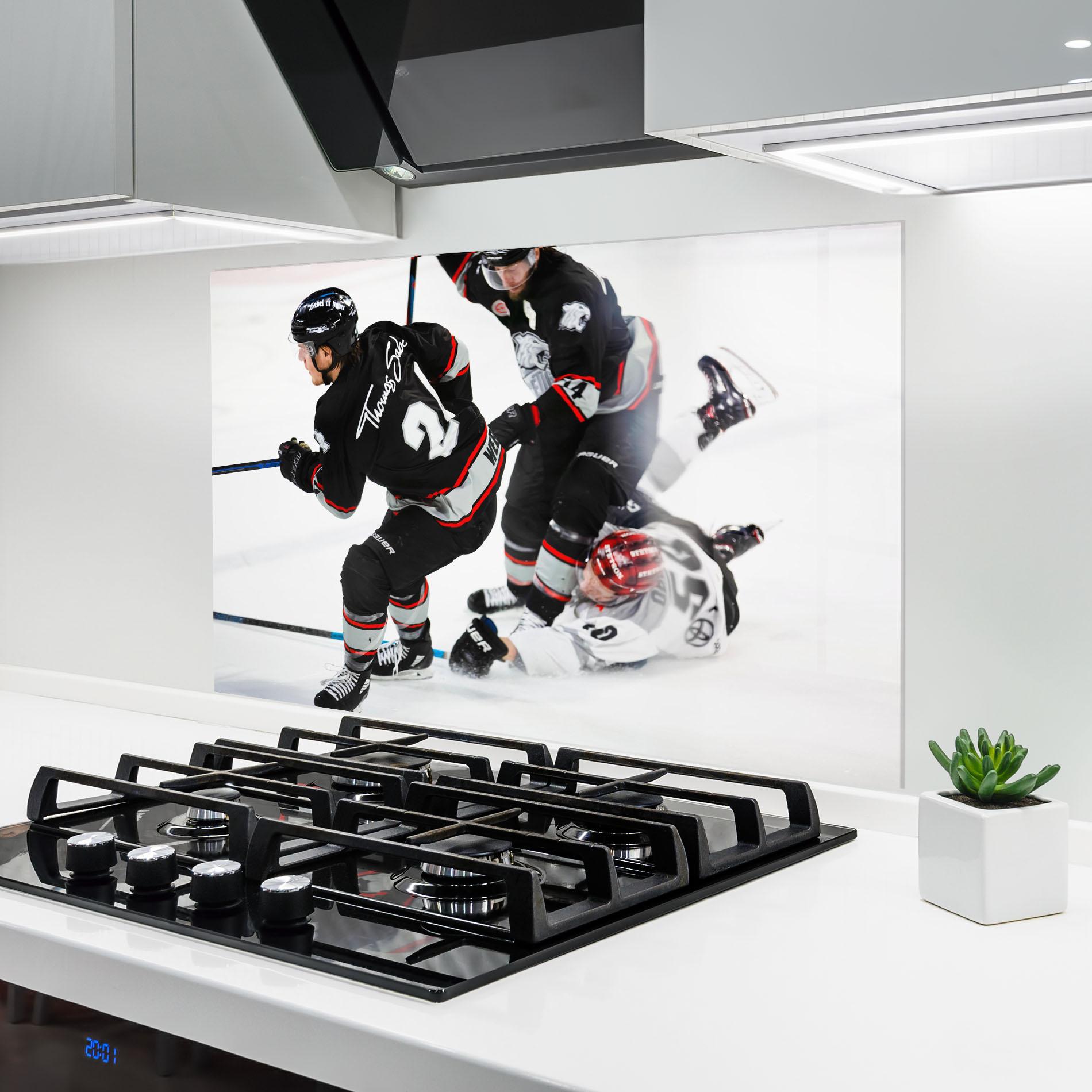 Panou Sticla Bucatarie Breakaway Boss mockup 6