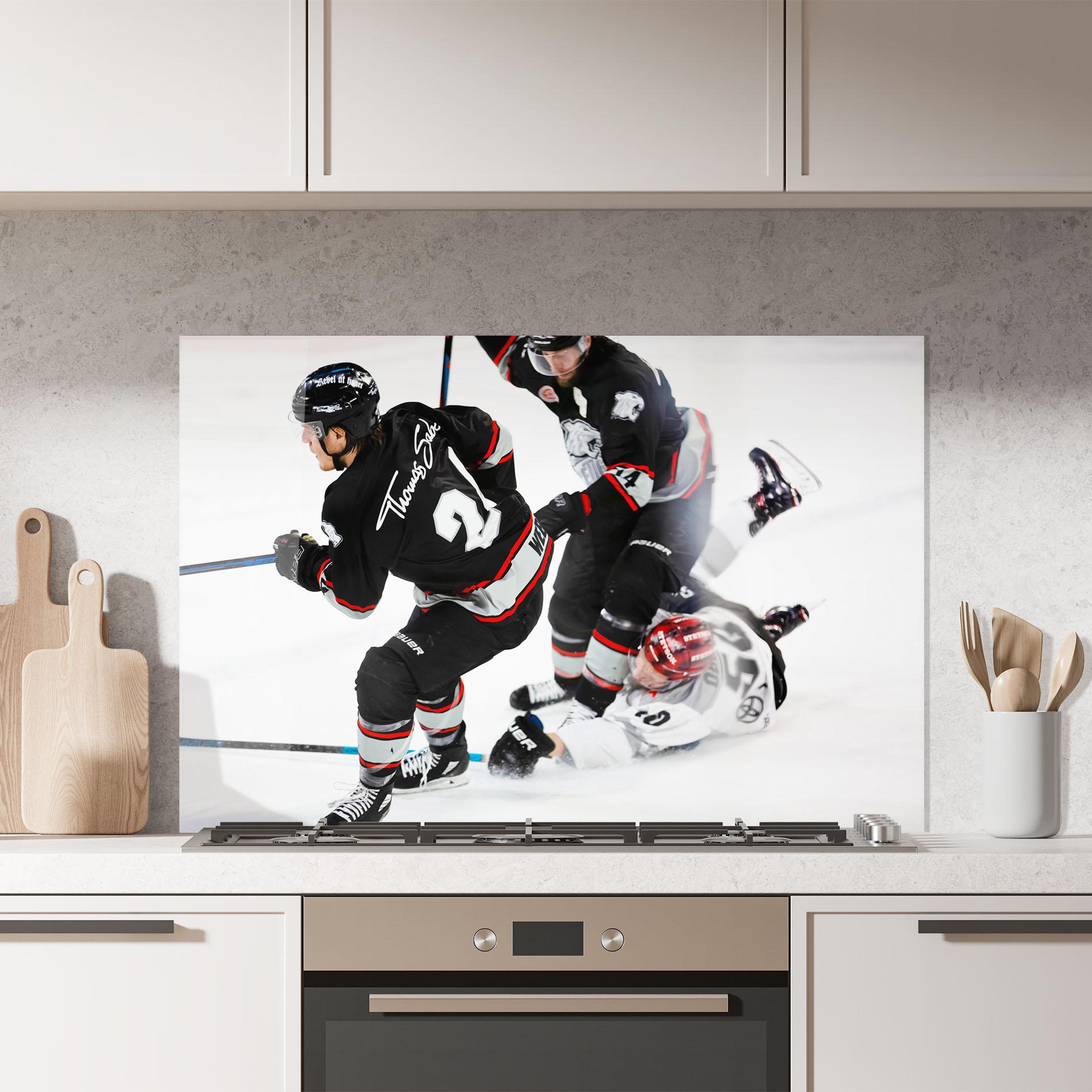 Panou Sticla Bucatarie Breakaway Boss mockup 7