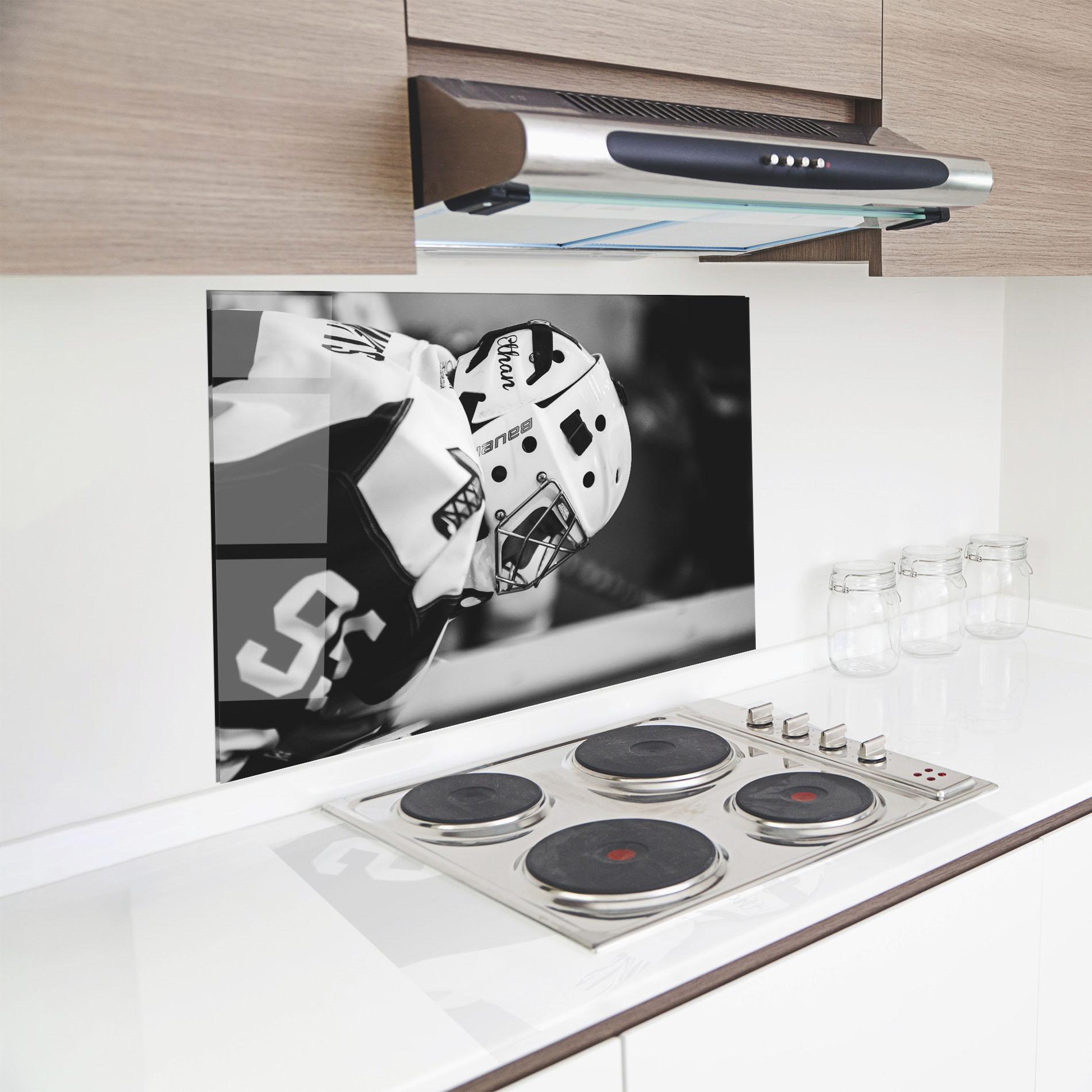 Panou Sticla Bucatarie Black White Hockey mockup 8