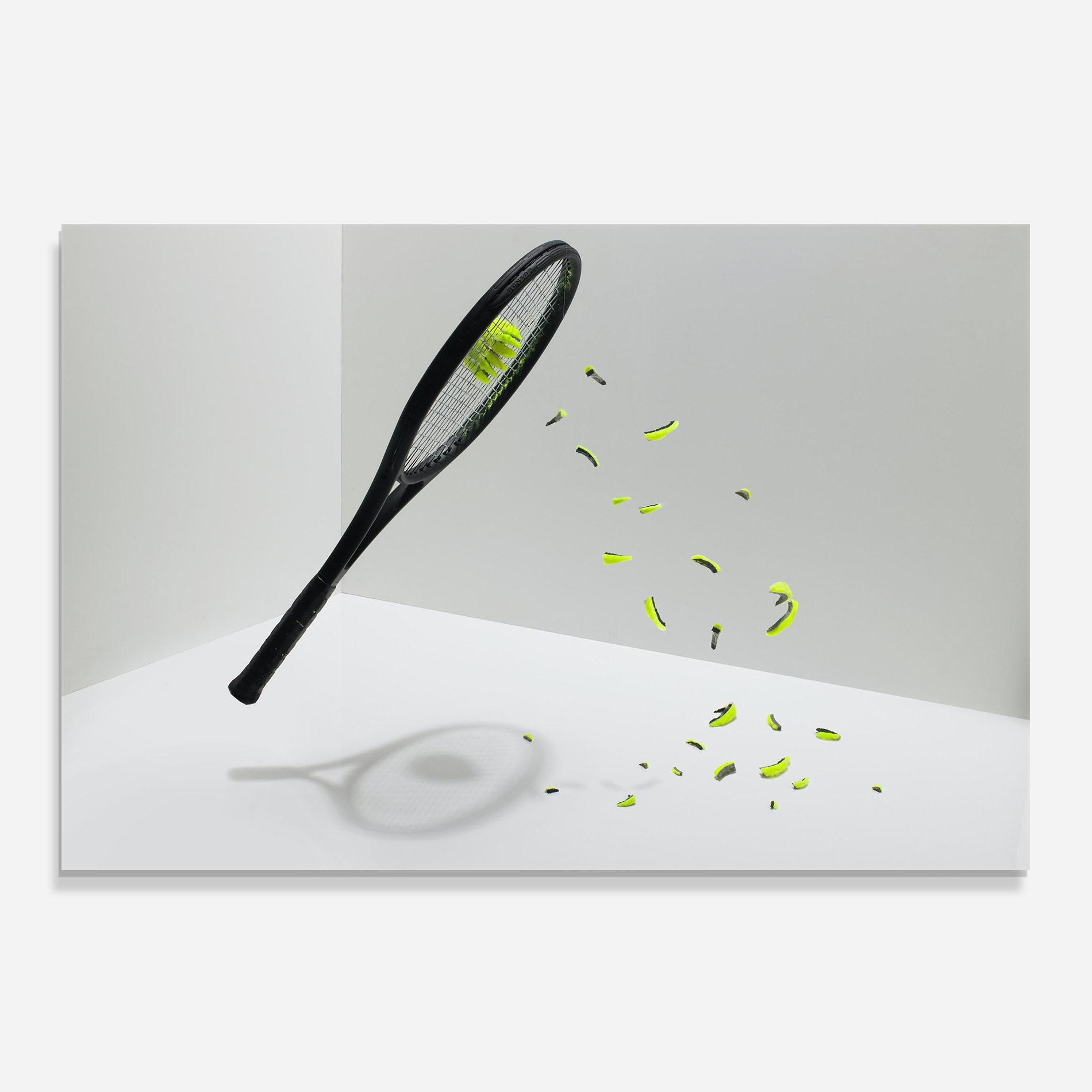 Panou Sticla Bucatarie Broken Tennis Ball mockup 0