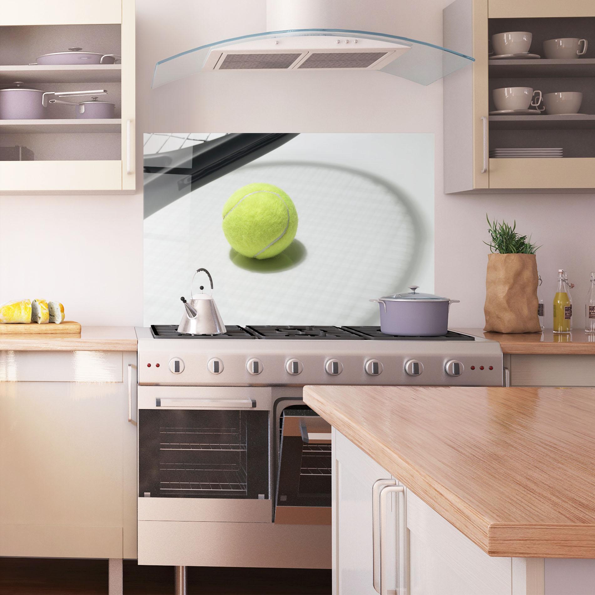 Panou Sticla Bucatarie Tennis Racket Shadow mockup 1