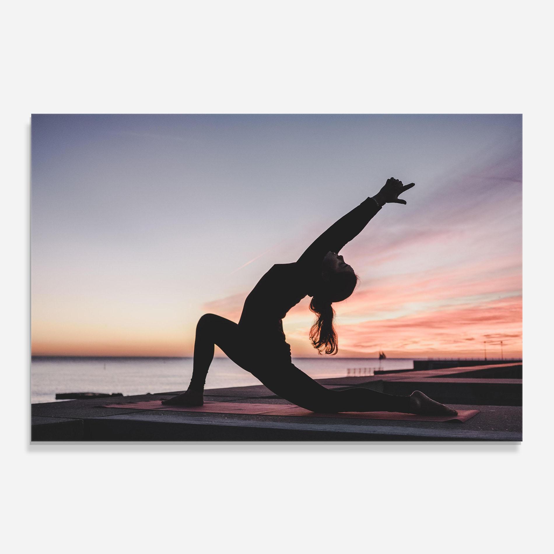 Panou Sticla Bucatarie Purple Sky Yoga mockup 0