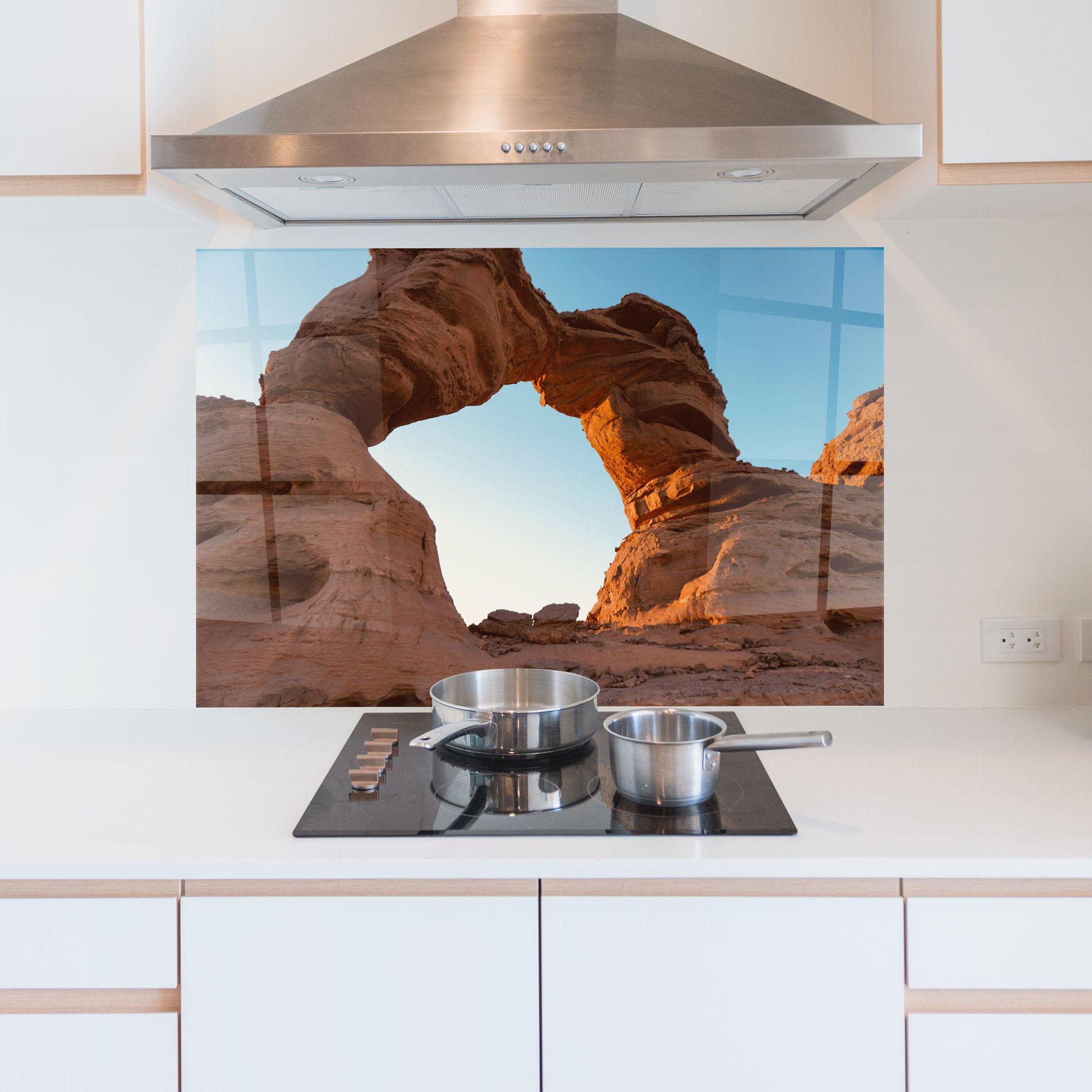 Panou Sticla Bucatarie Arcade In Desert mockup 5