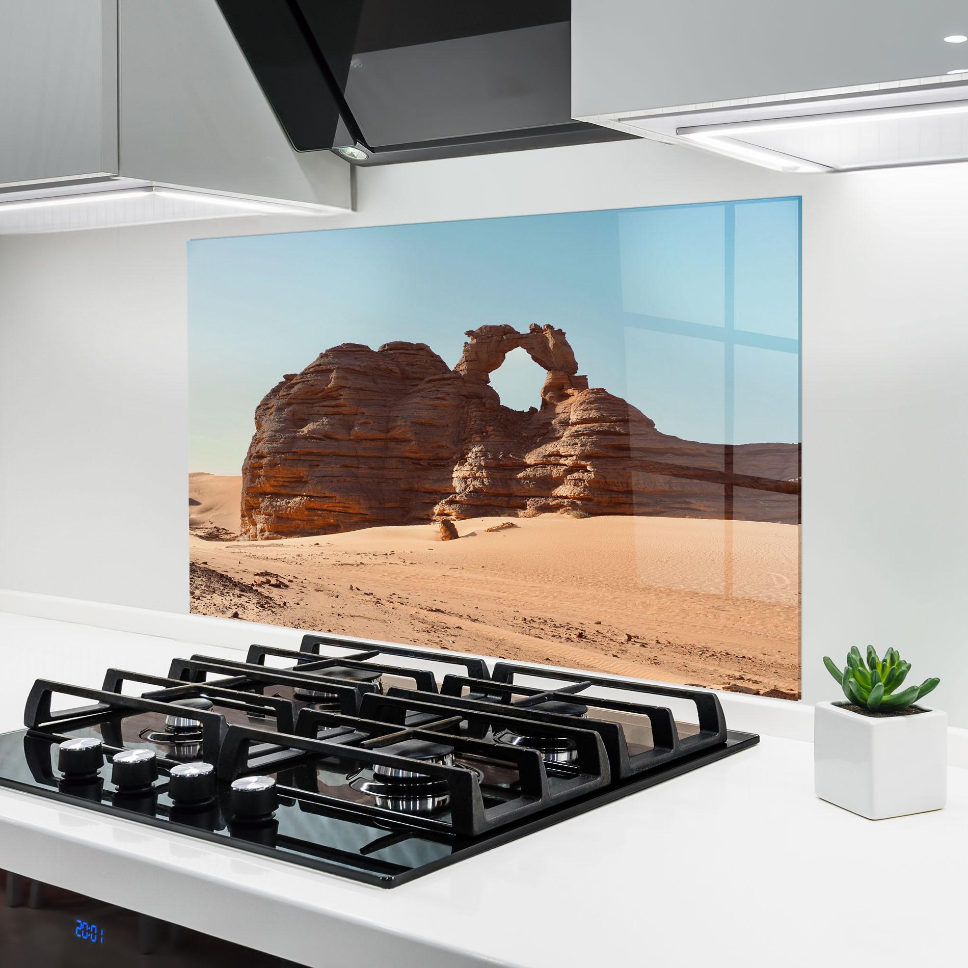 Panou Sticla Bucatarie Arcade In Desert 2 mockup 6