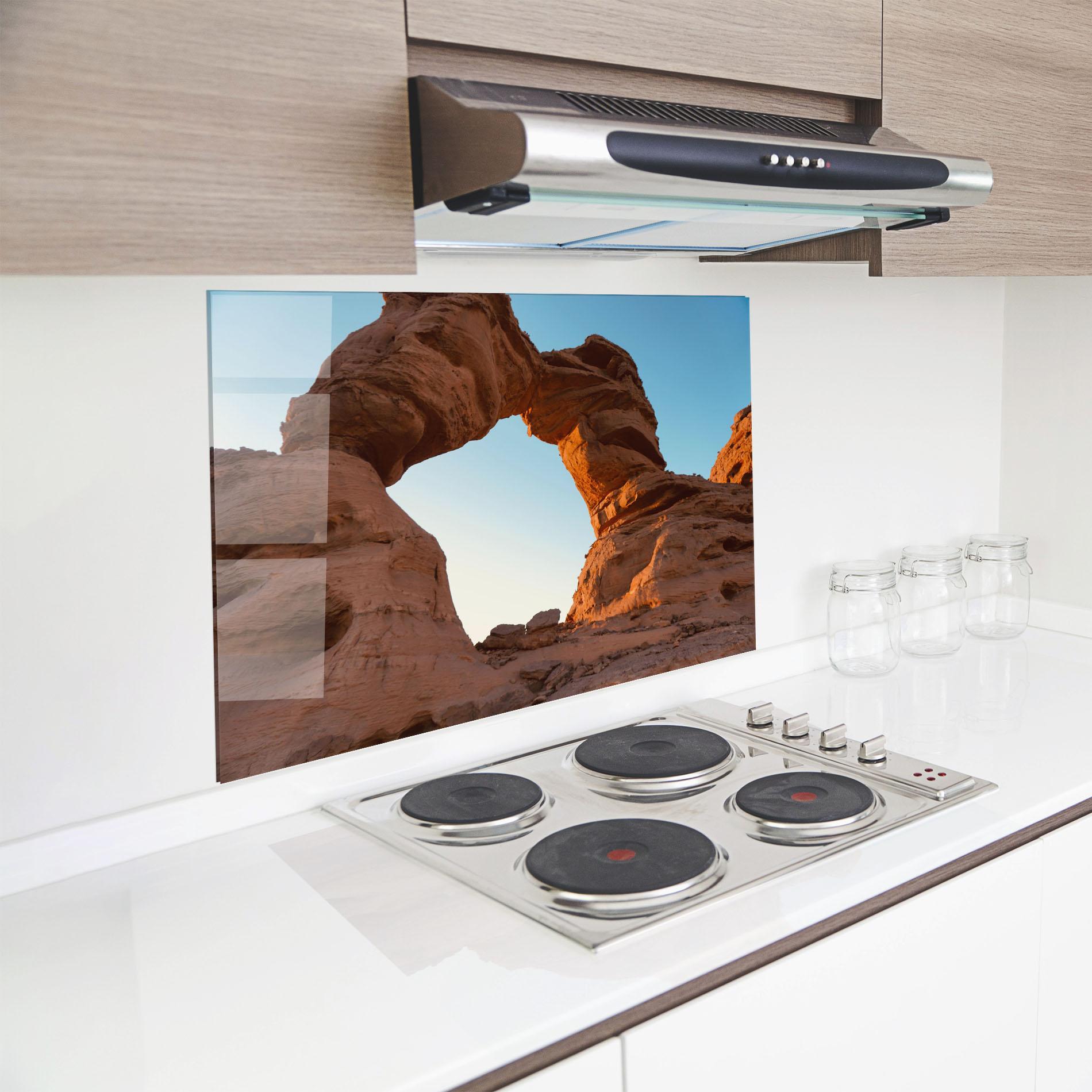 Panou Sticla Bucatarie Arcade In Desert mockup 8