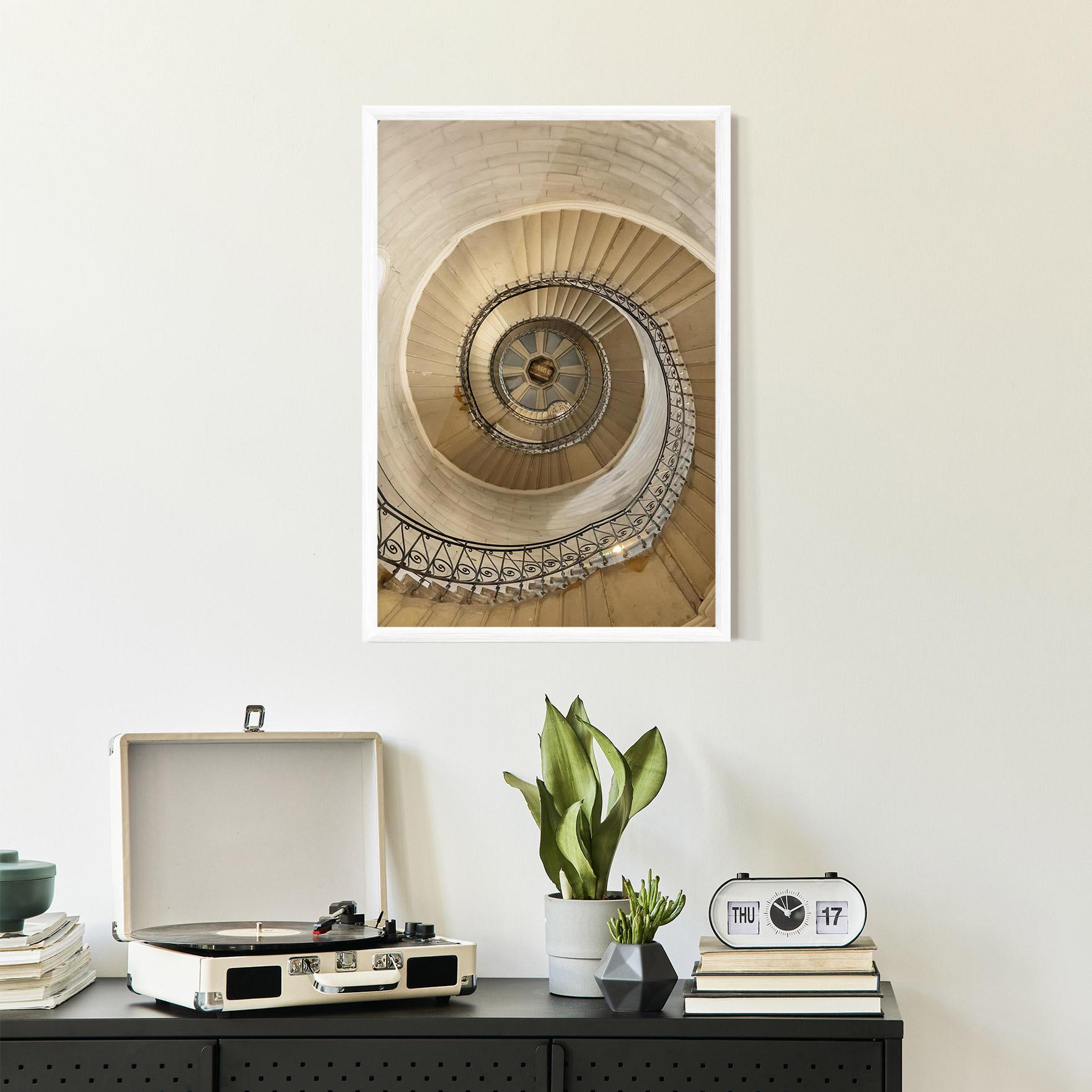 Poster Înrămat Cream Down Stairs mockup 2