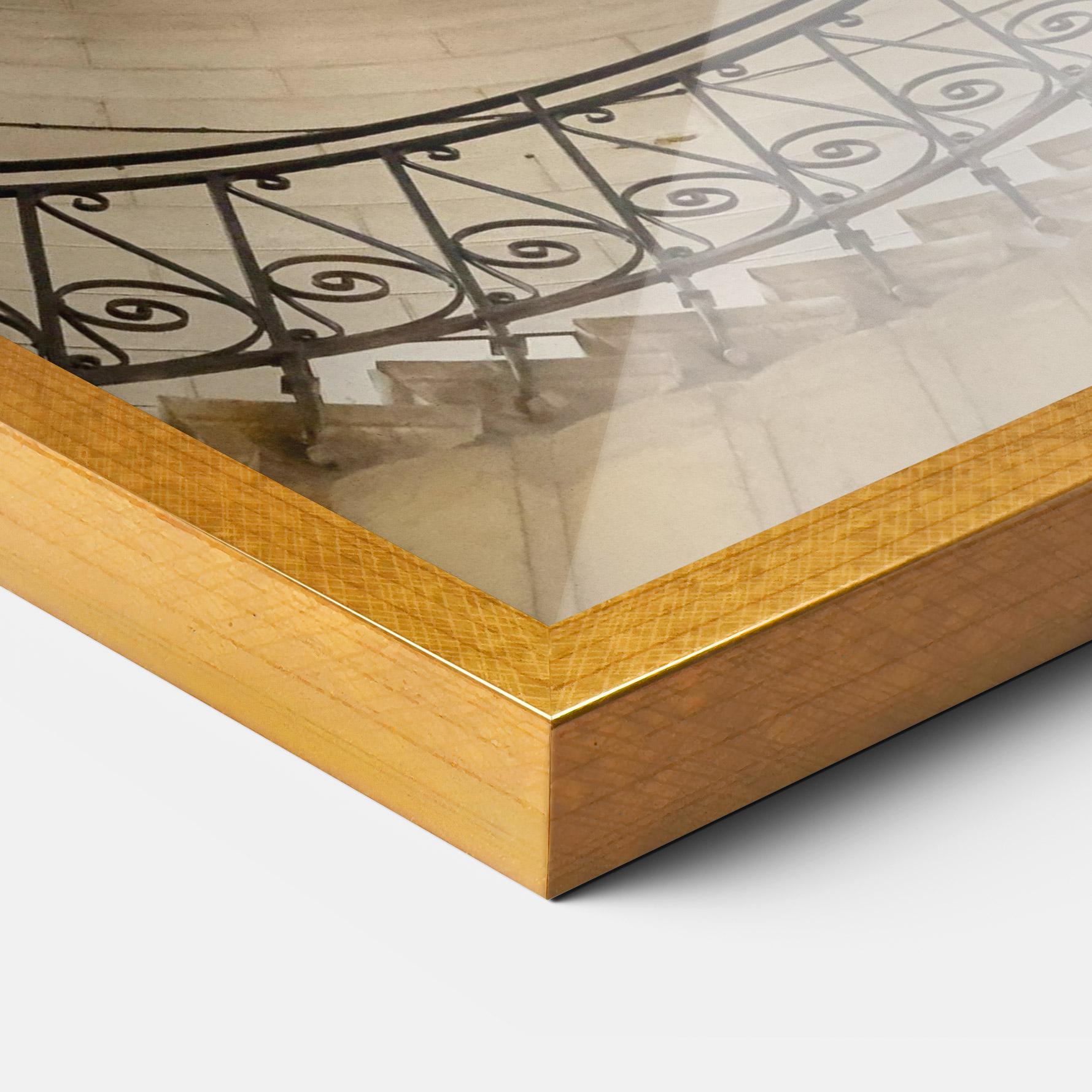 Poster Înrămat Cream Down Stairs mockup 3