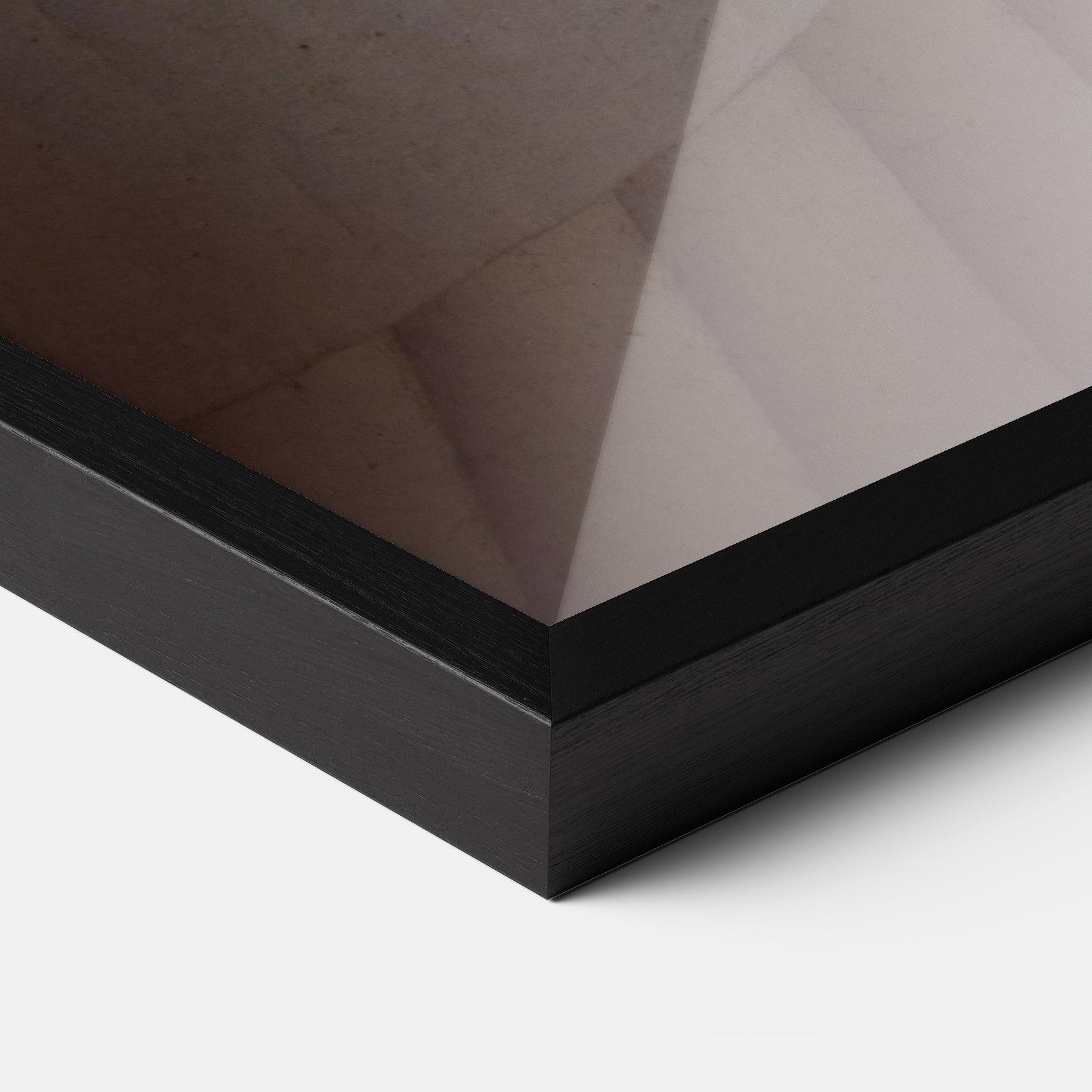 Poster Înrămat Spiral Cream Stairs mockup 3