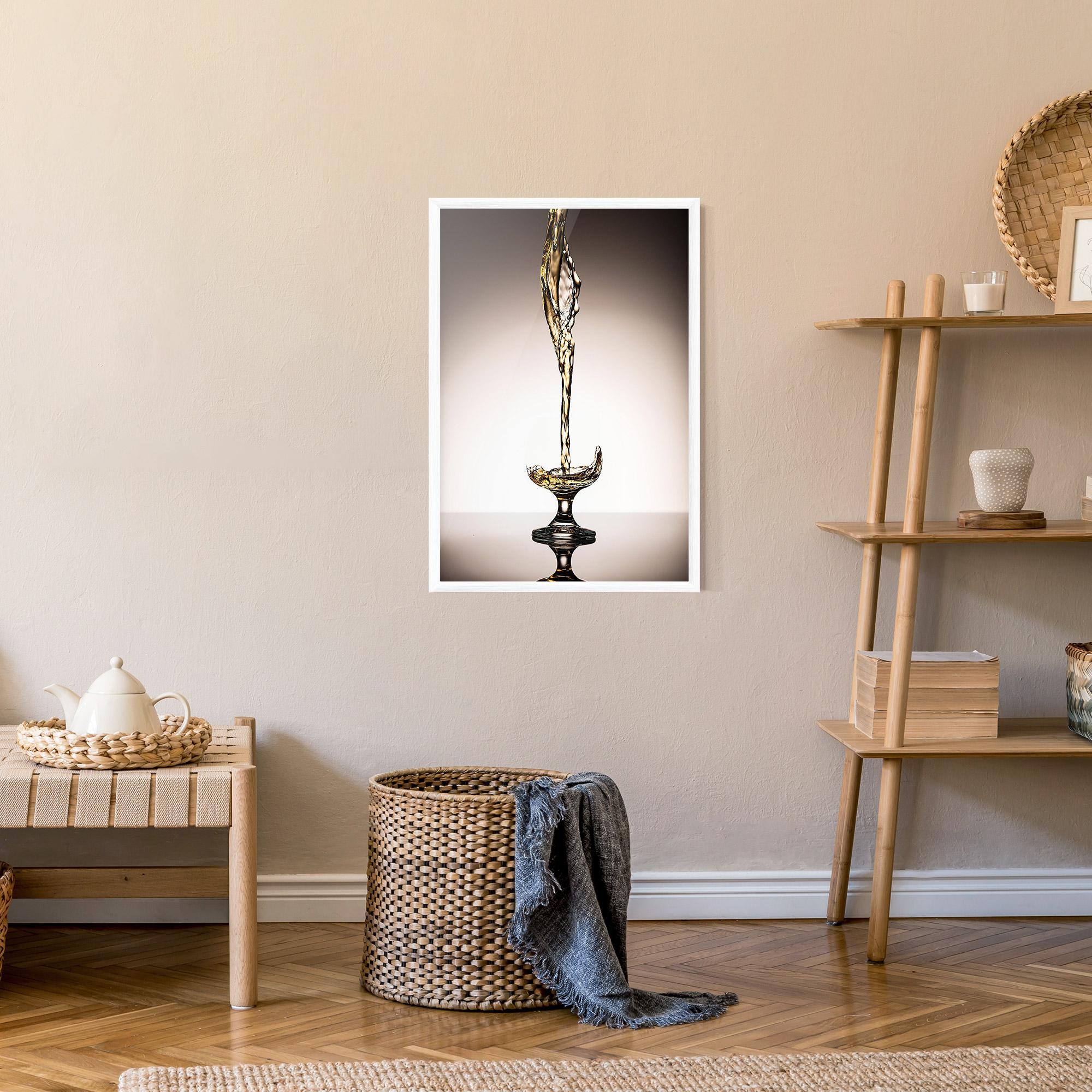 Poster Înrămat White Wine Splash mockup 9