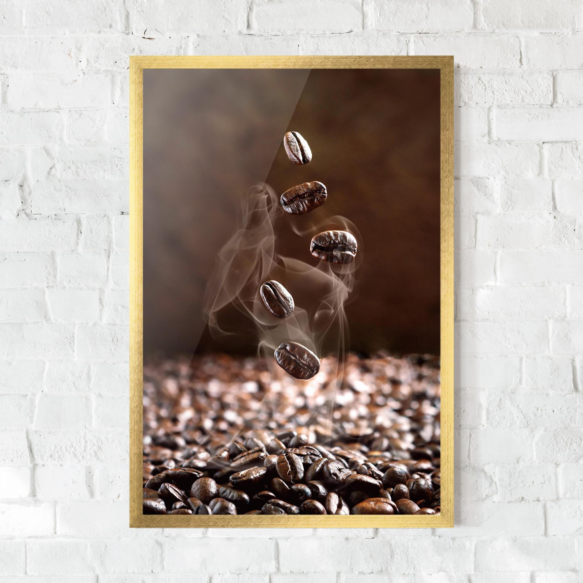 Poster Înrămat Close Up Falling Beans mockup 0