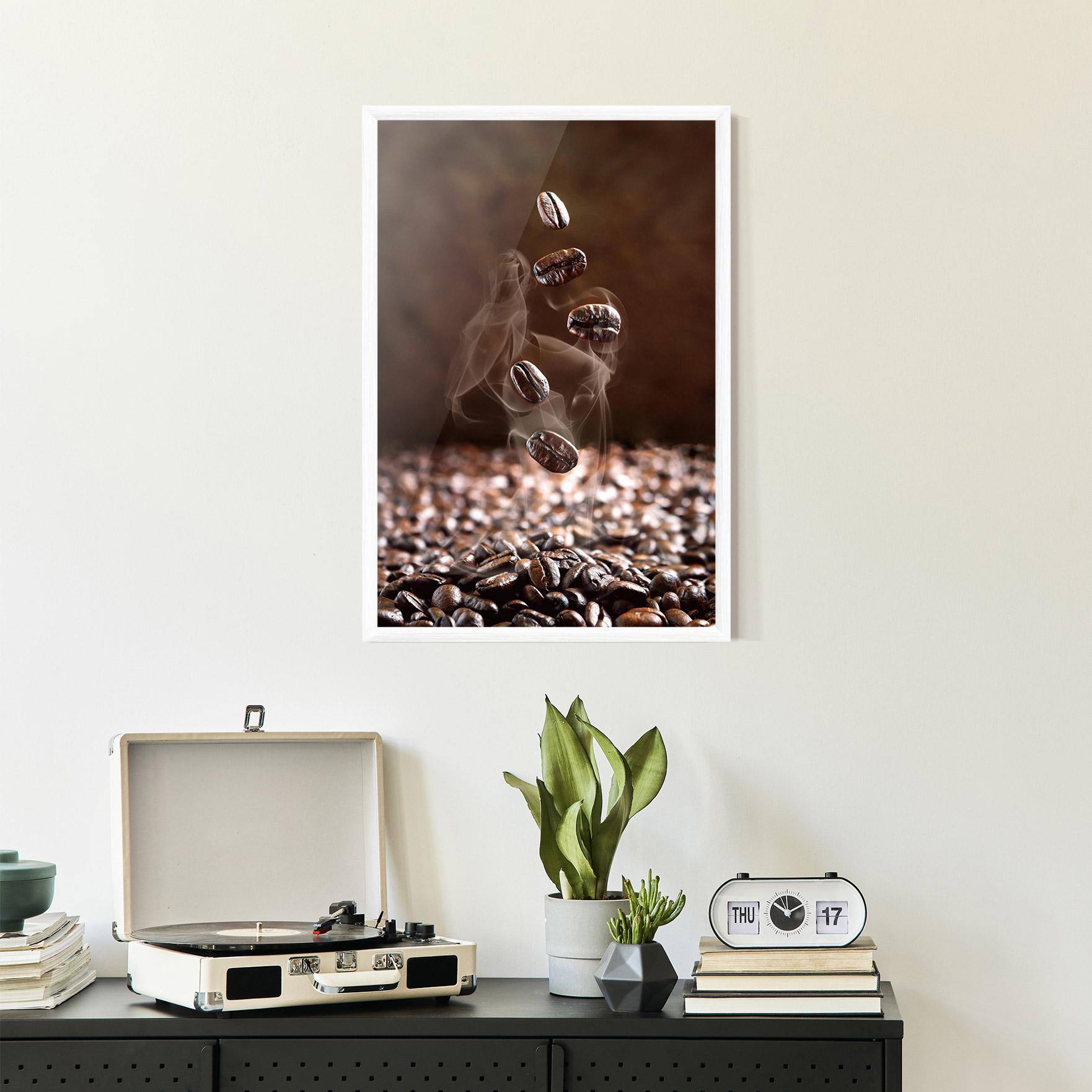 Poster Înrămat Close Up Falling Beans mockup 2