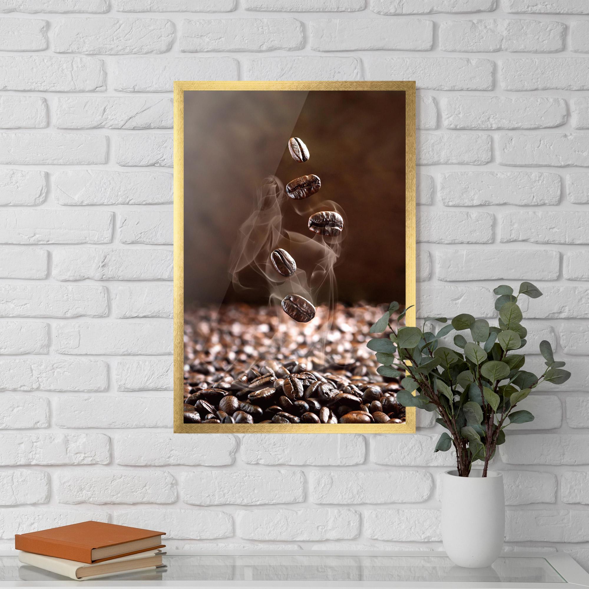 Poster Înrămat Close Up Falling Beans mockup 5