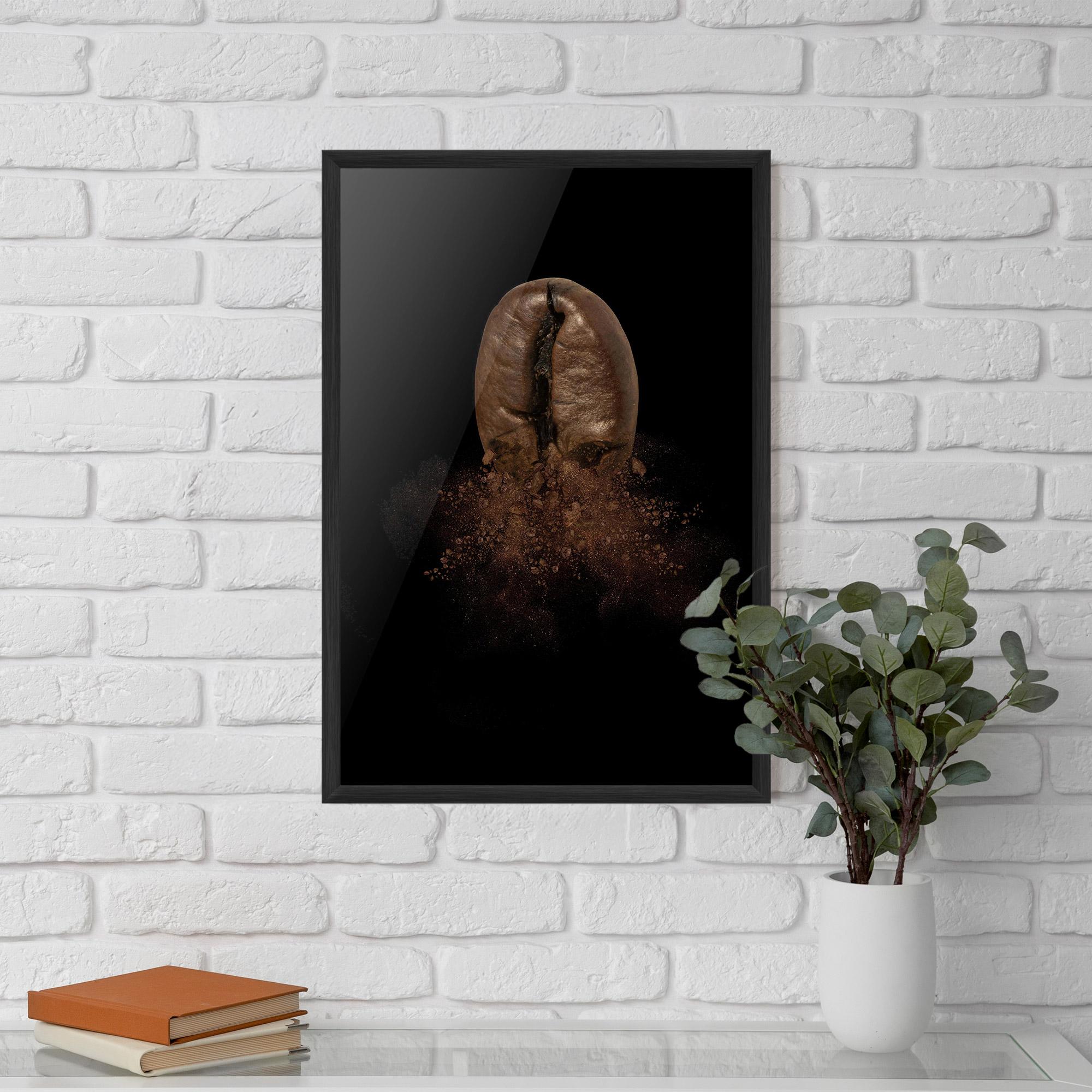 Poster Înrămat Coffee Bean Explosion mockup 5