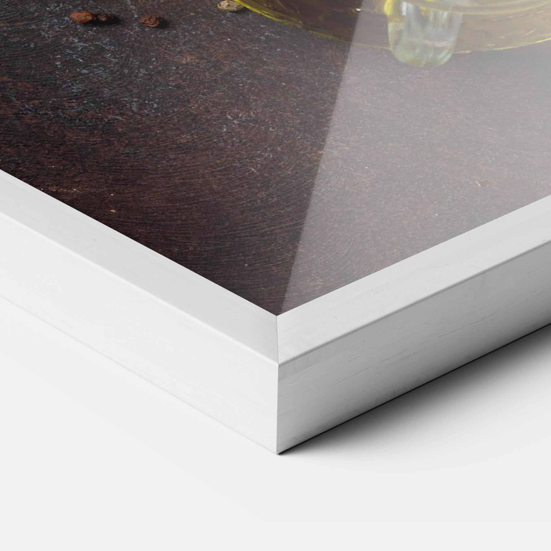 Poster Înrămat Spices On Stone Table mockup 3
