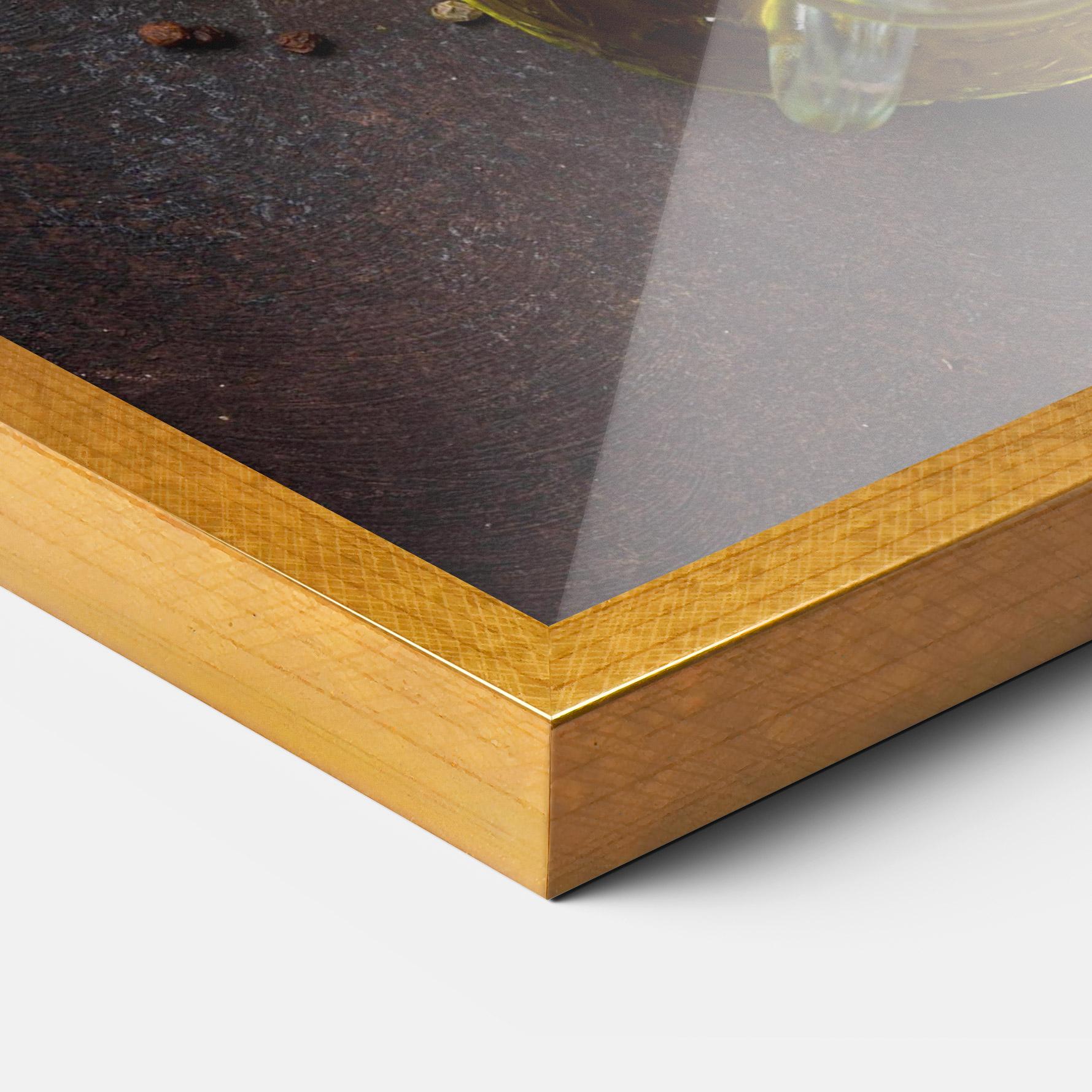 Poster Înrămat Spices On Stone Table mockup 3