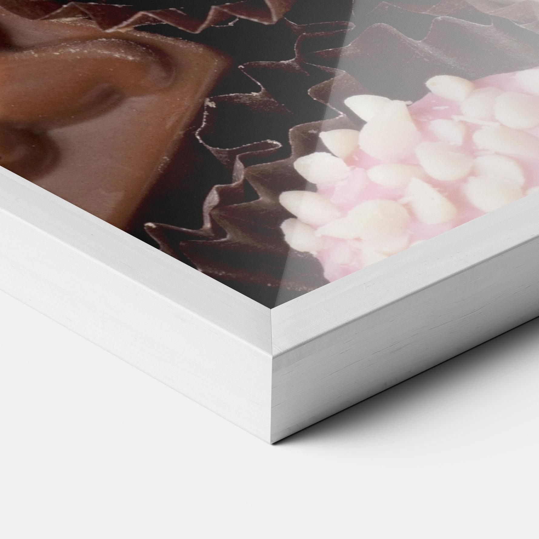 Poster Înrămat Chocolate Bonbons mockup 3