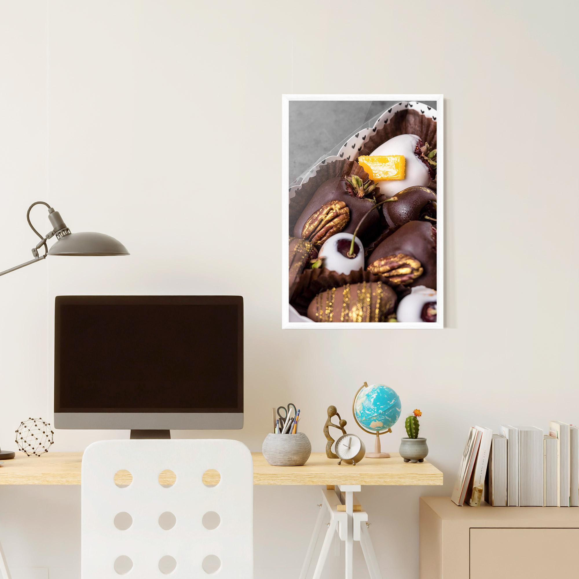 Poster Înrămat Chocolate Covered mockup 6