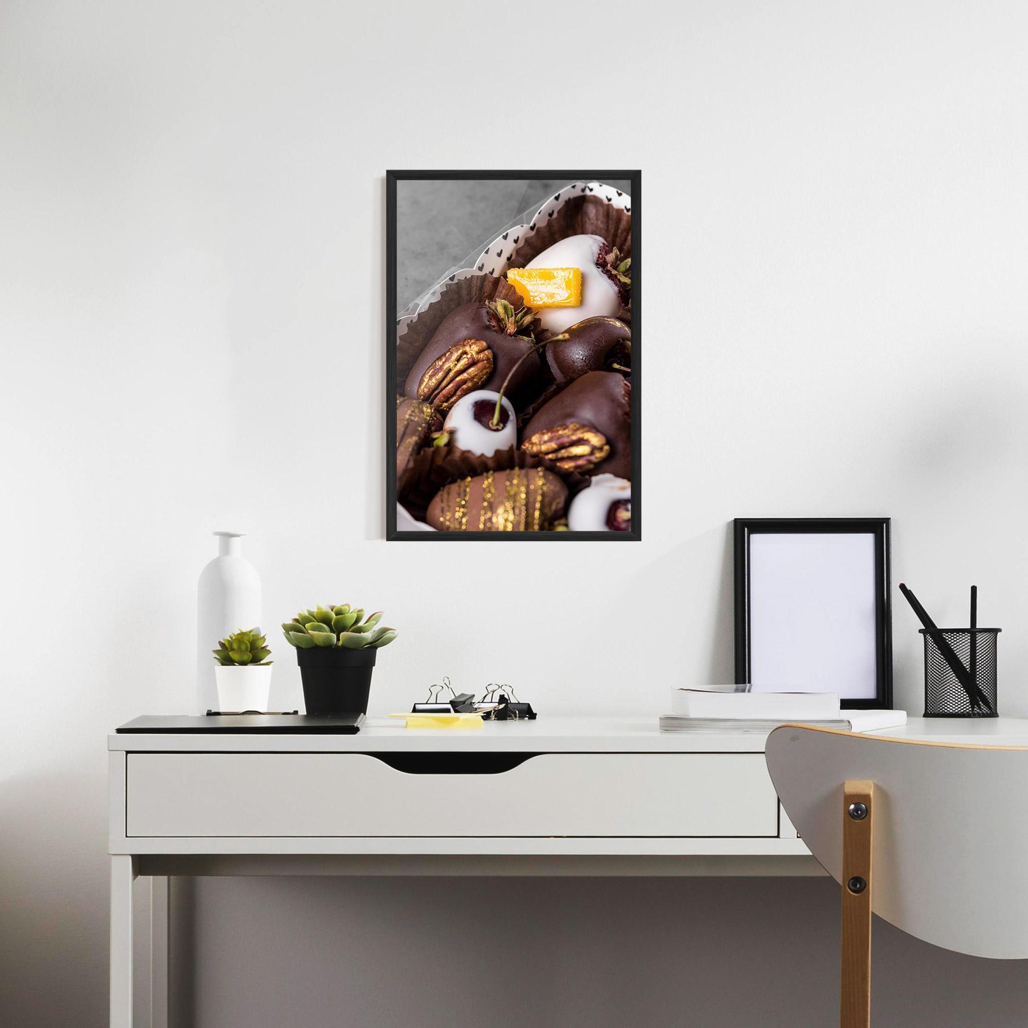 Poster Înrămat Chocolate Covered mockup 7