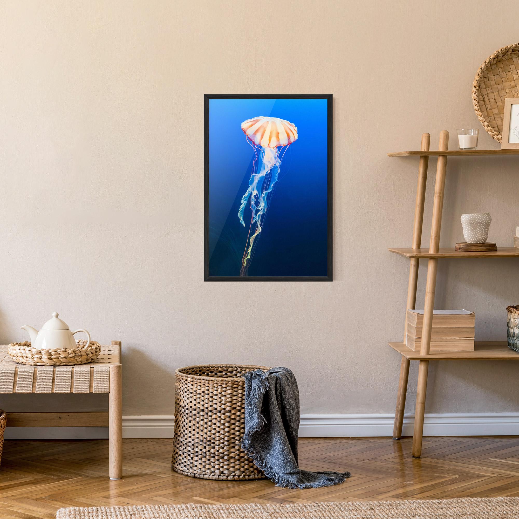Poster Înrămat Cream Jellyfish mockup 9