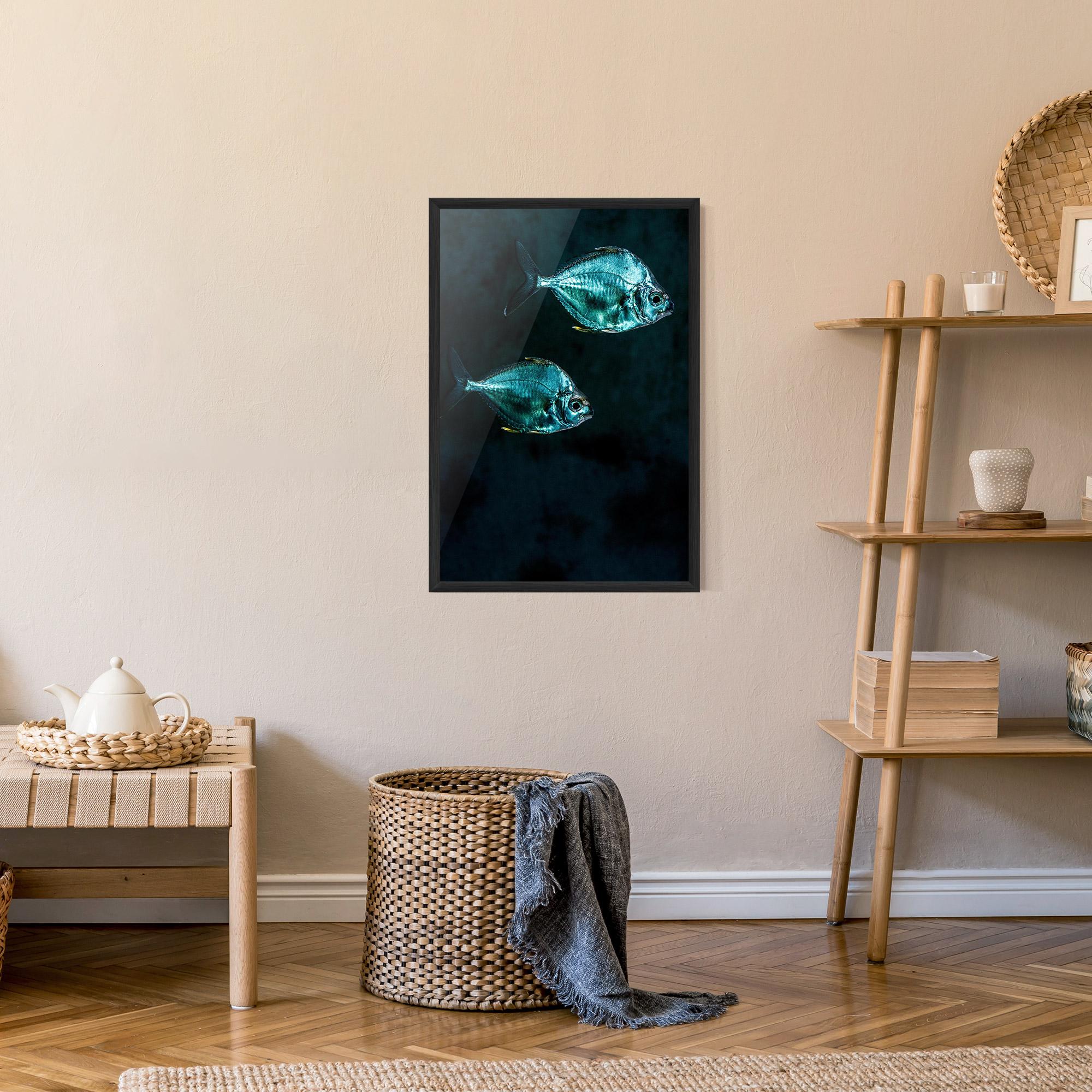 Poster Înrămat Silver Fish mockup 9