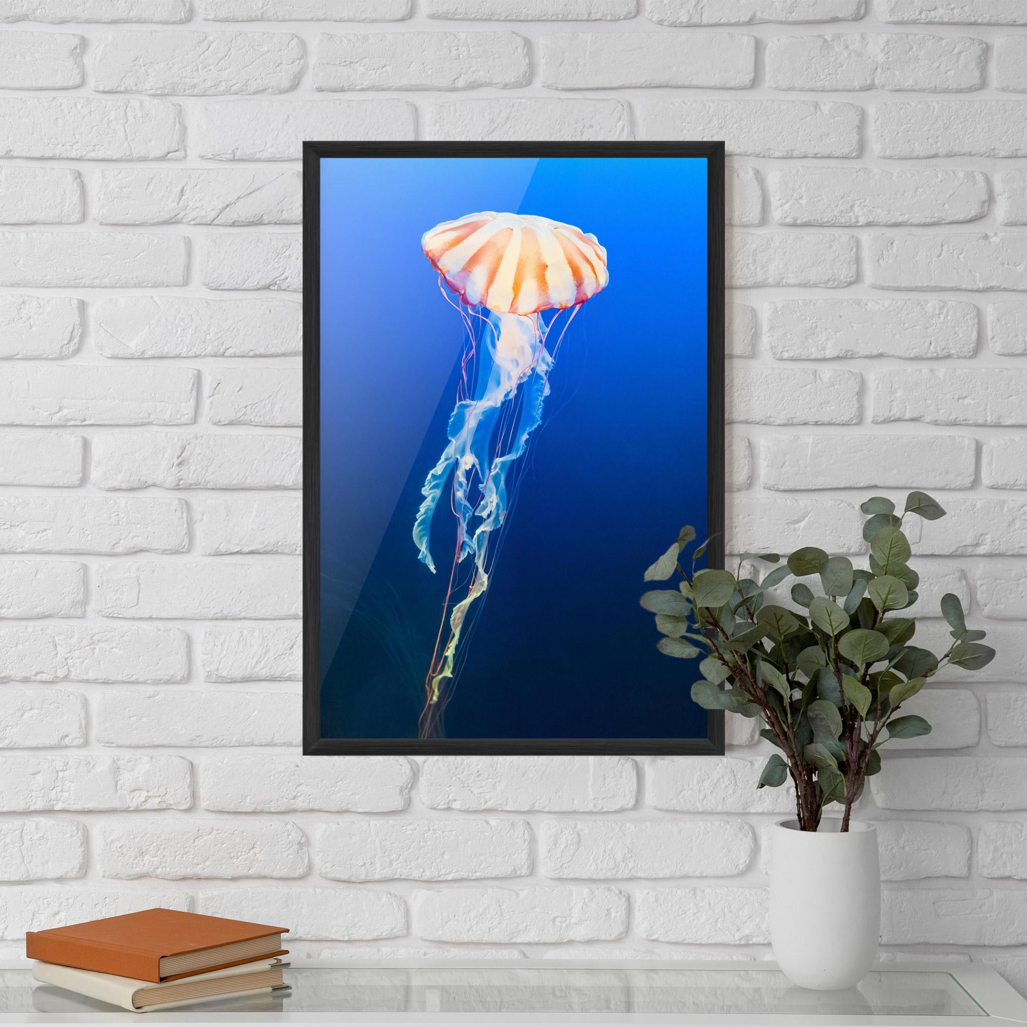 Poster Înrămat Cream Jellyfish mockup 5
