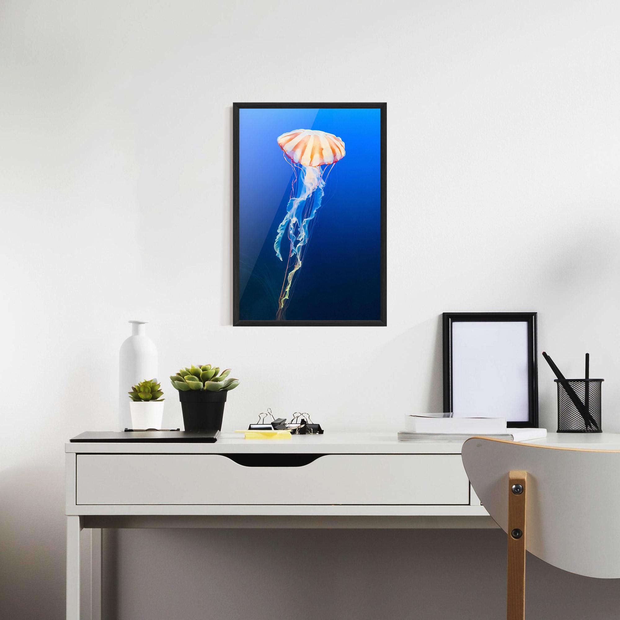 Poster Înrămat Cream Jellyfish mockup 7