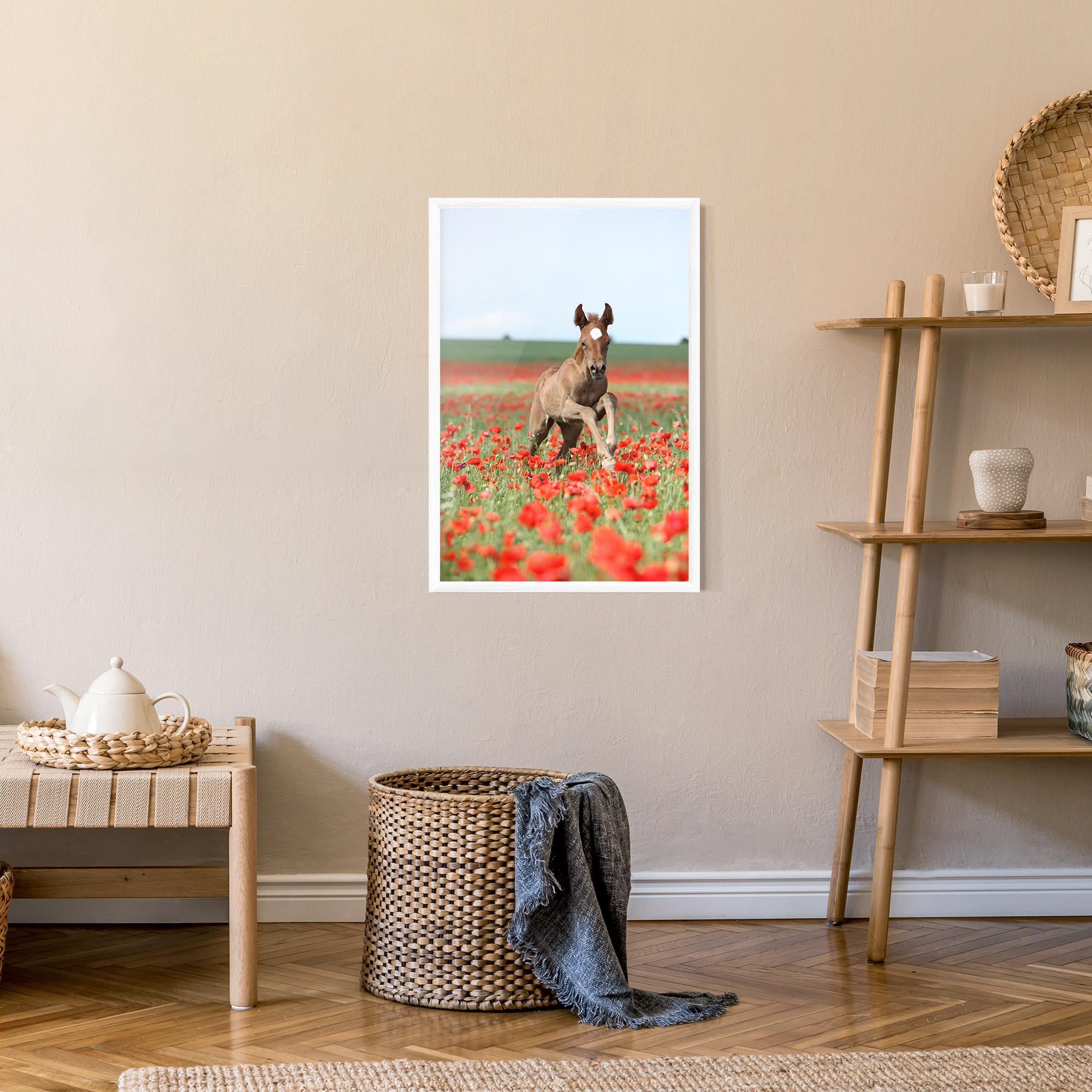 Poster Înrămat Red Flowers Horse mockup 9