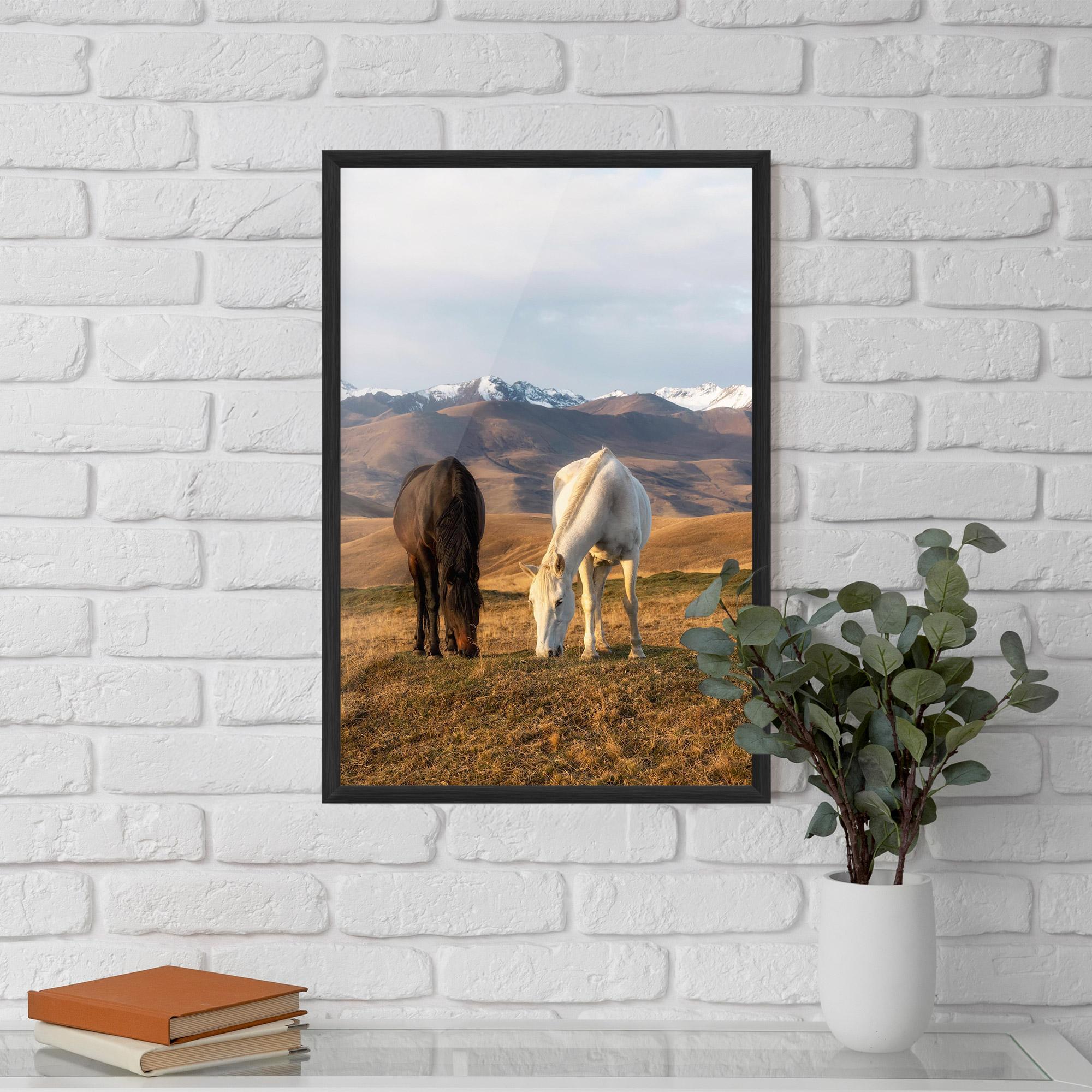Poster Înrămat Mountain Horses mockup 5