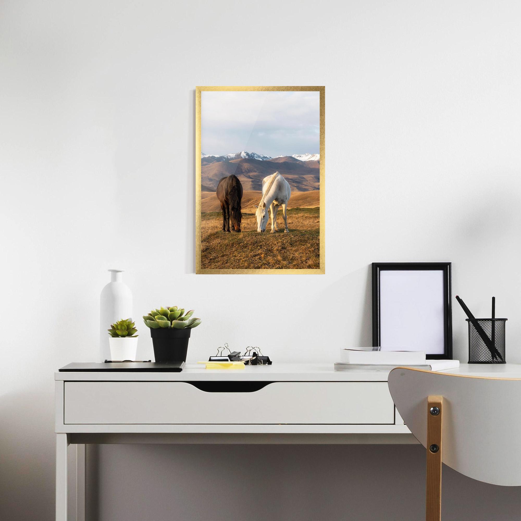 Poster Înrămat Mountain Horses mockup 7