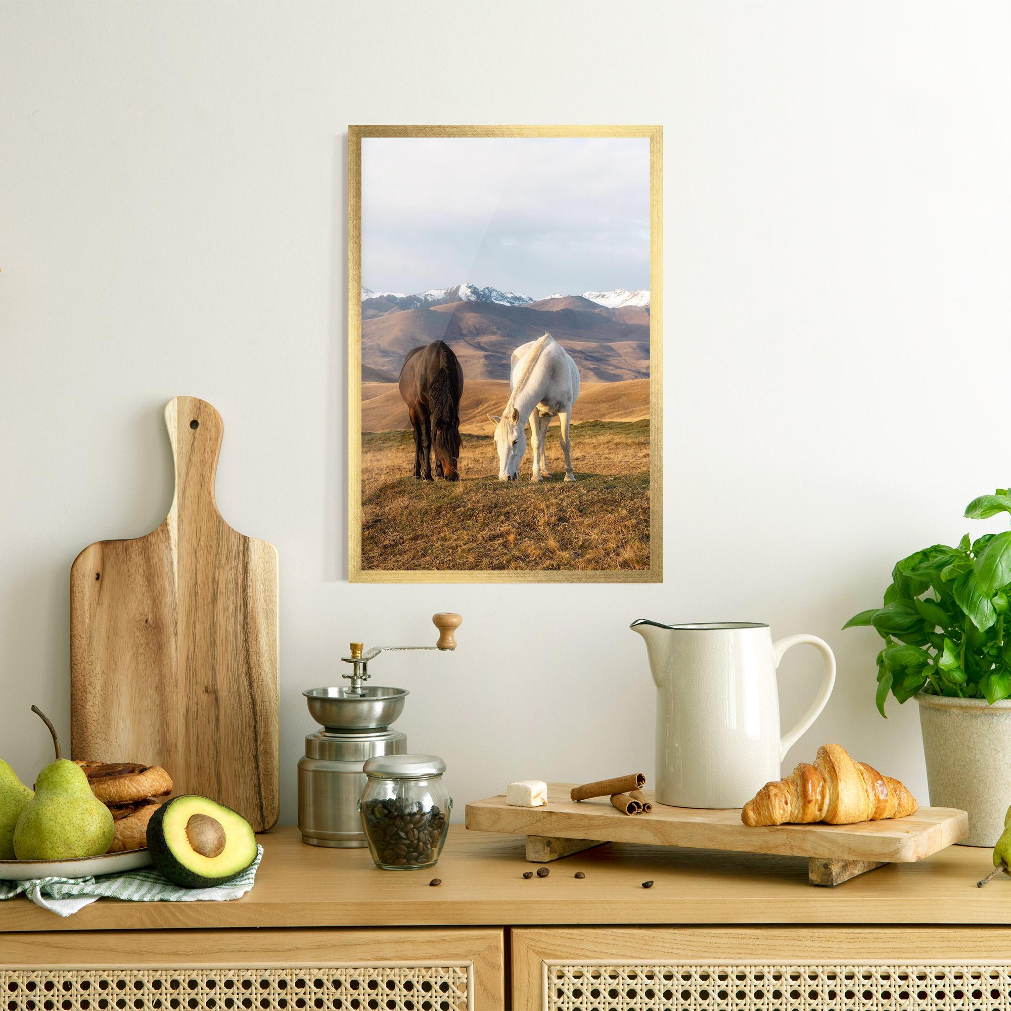 Poster Înrămat Mountain Horses mockup 8