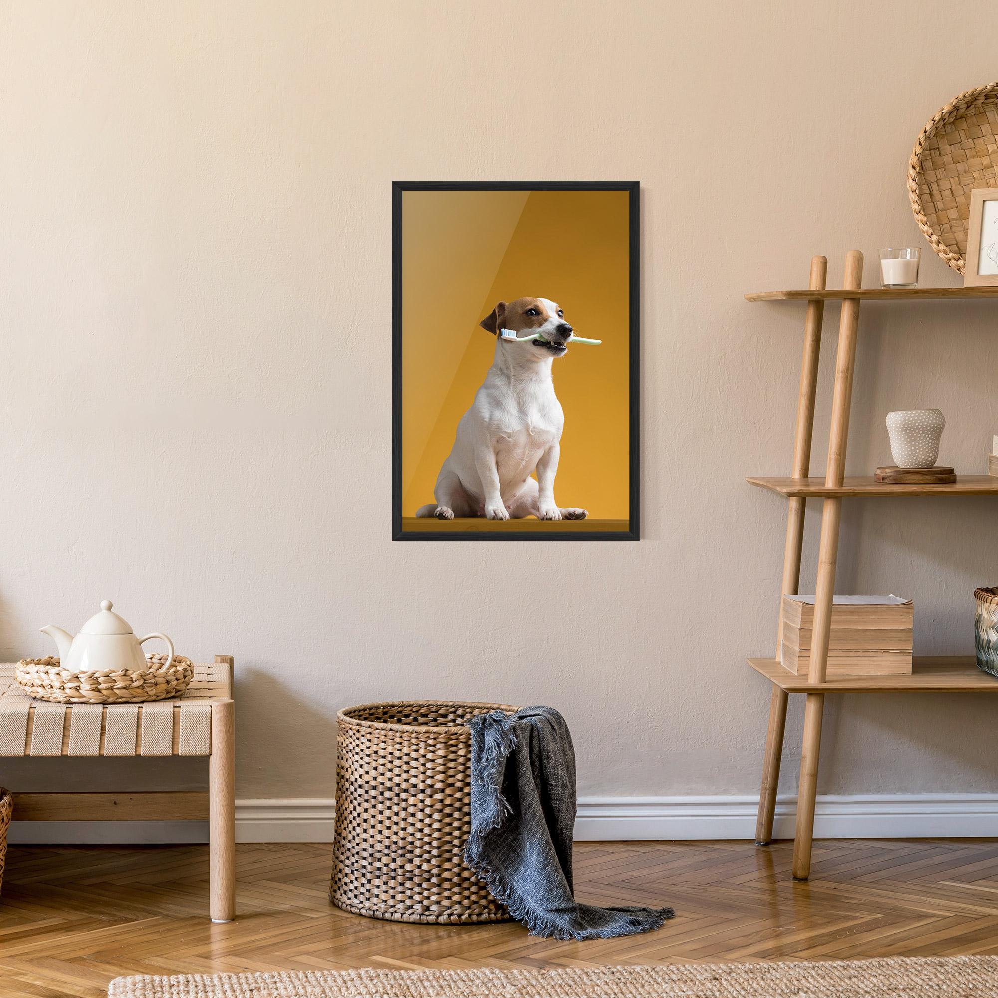 Poster Înrămat Toothbrush Dog mockup 9