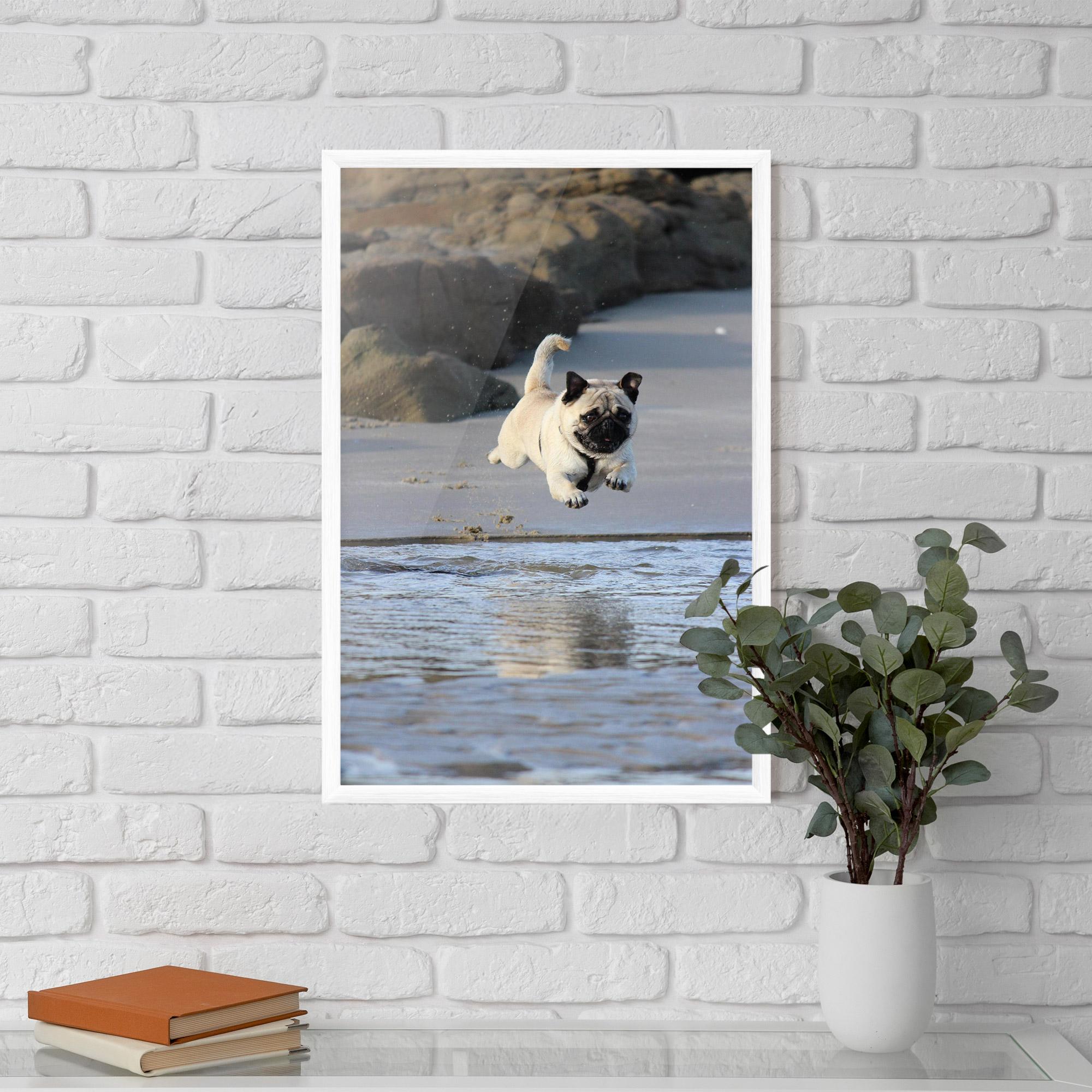 Poster Înrămat Water Pug mockup 5